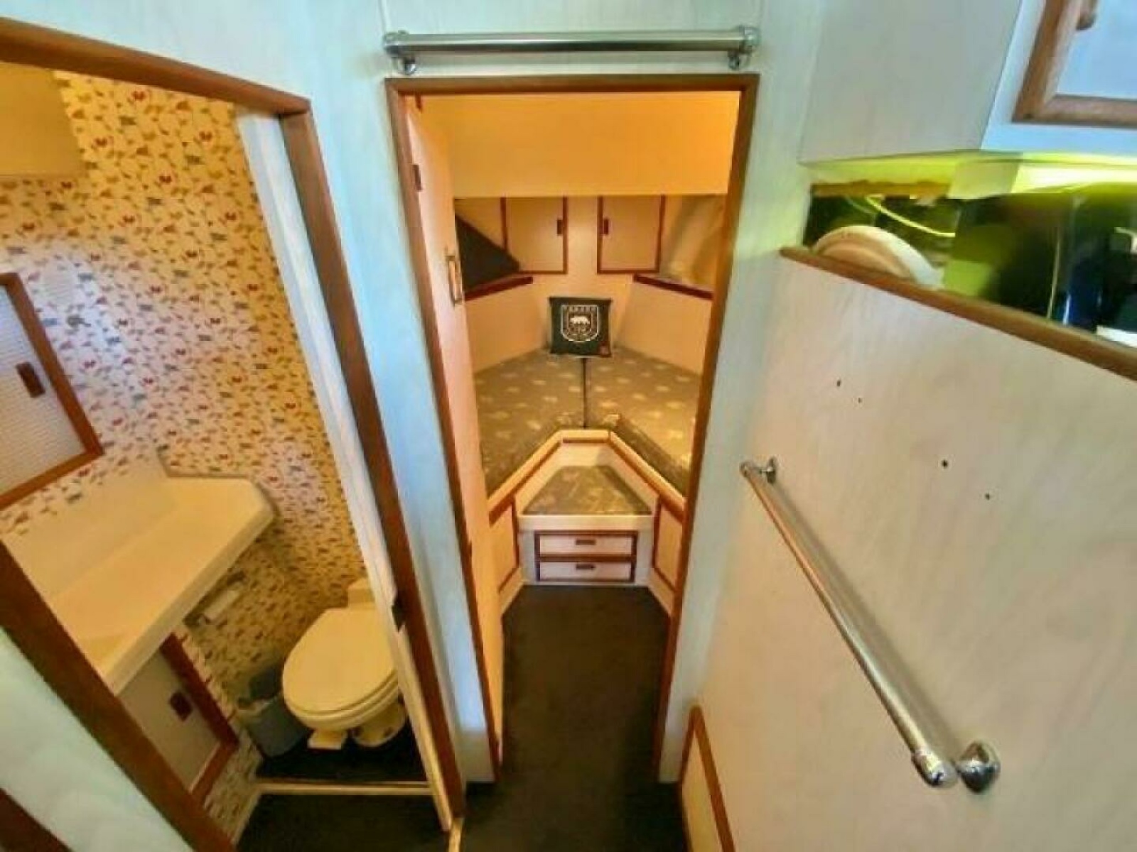 1970 Chris-Craft 42 Commander 42