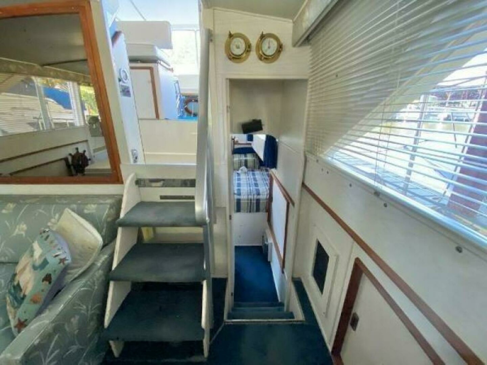 1970 Chris-Craft 42 Commander 42