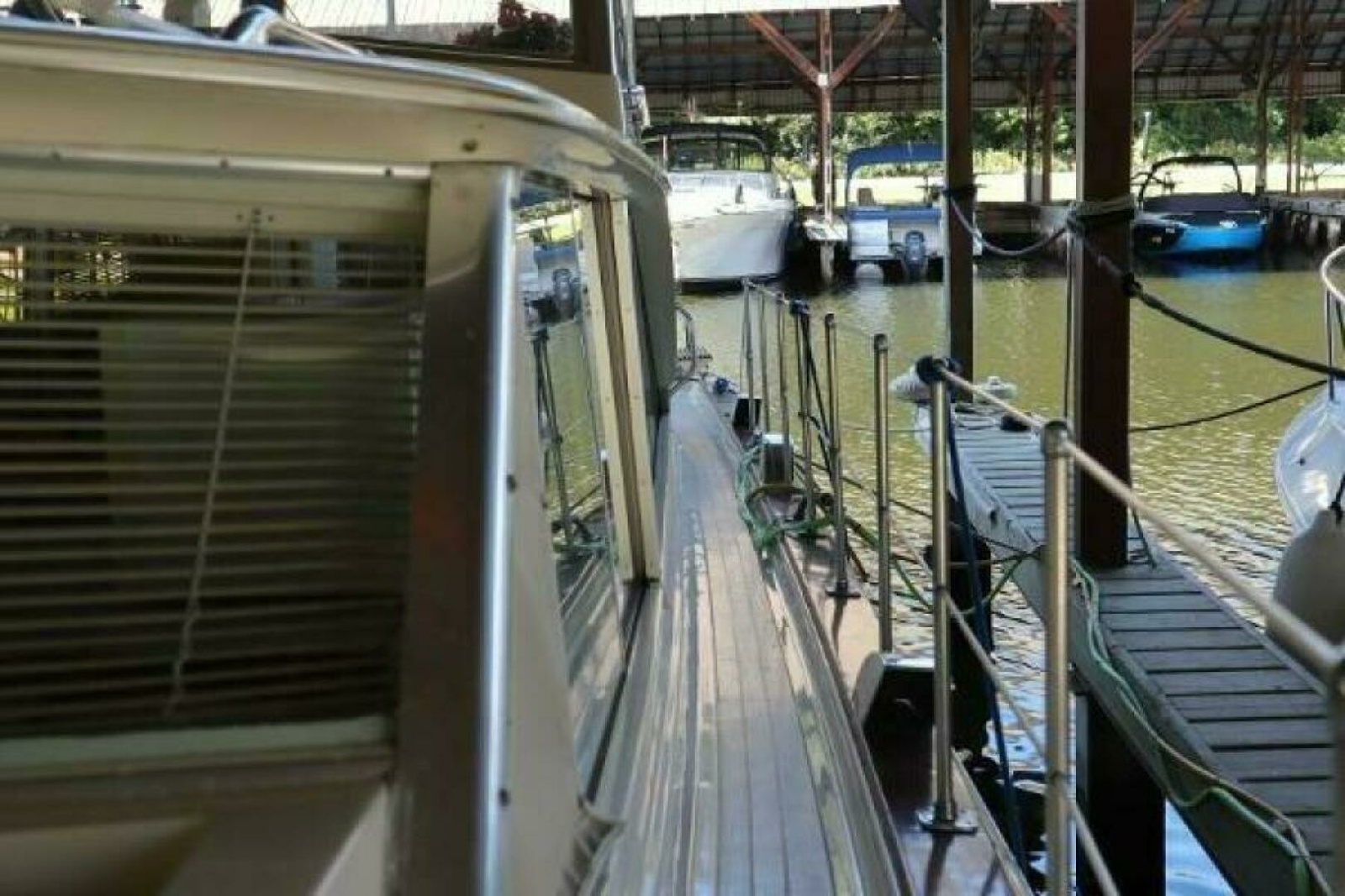 1970 Chris-Craft 42 Commander 42