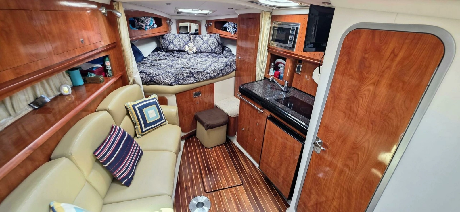 2008 Four Winns 318 Vista 31