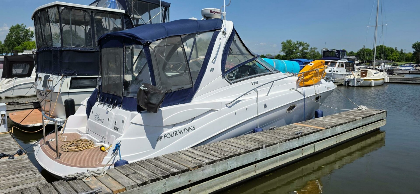 2008 Four Winns 318 Vista 31