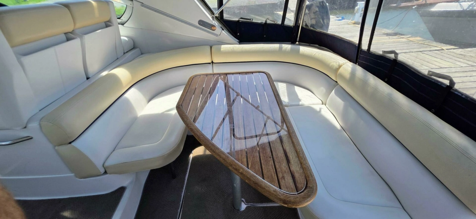 2008 Four Winns 318 Vista 31