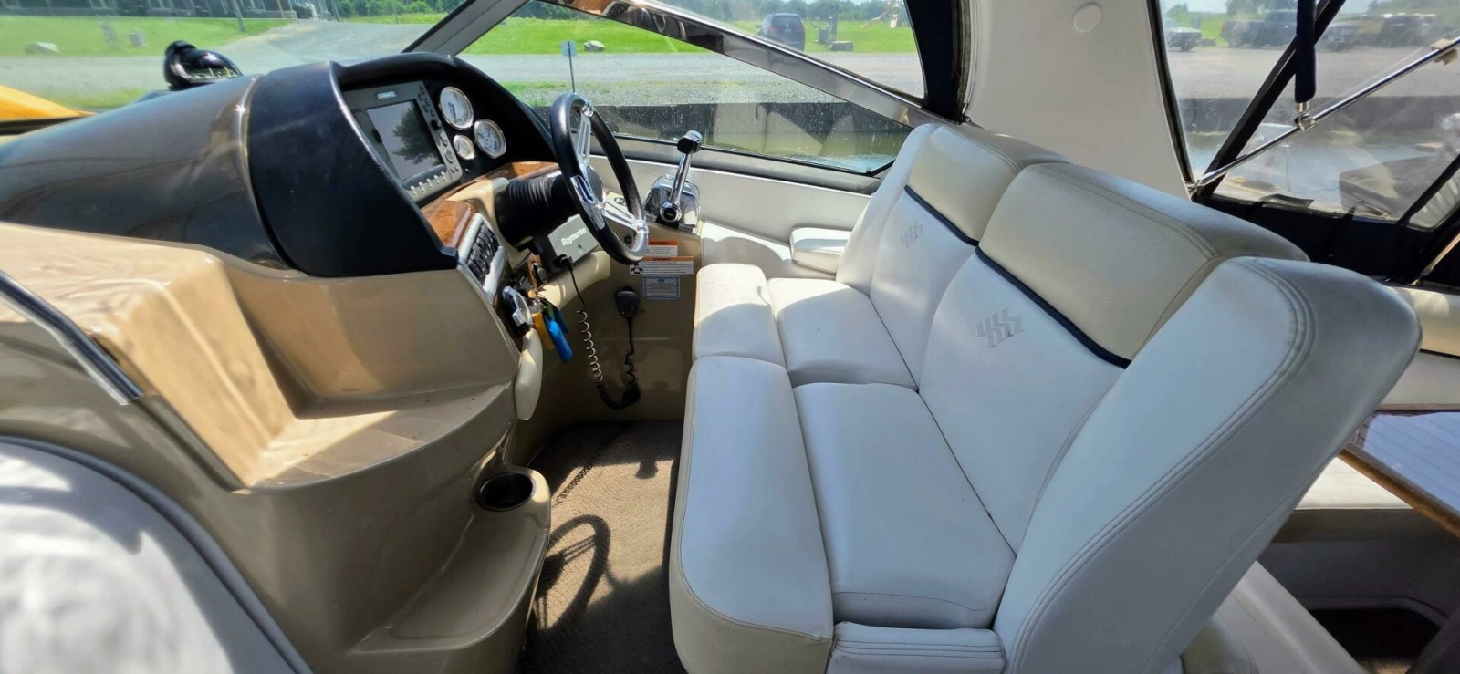 2008 Four Winns 318 Vista 31