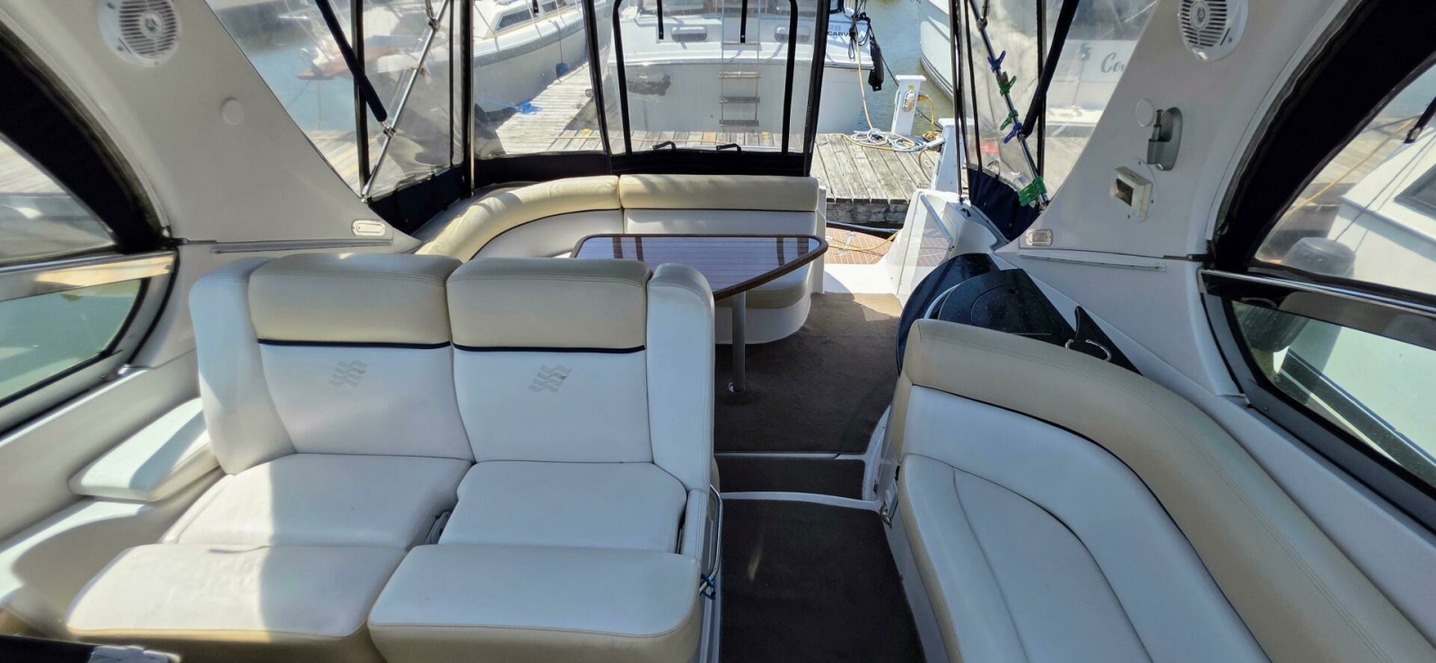 2008 Four Winns 318 Vista 31