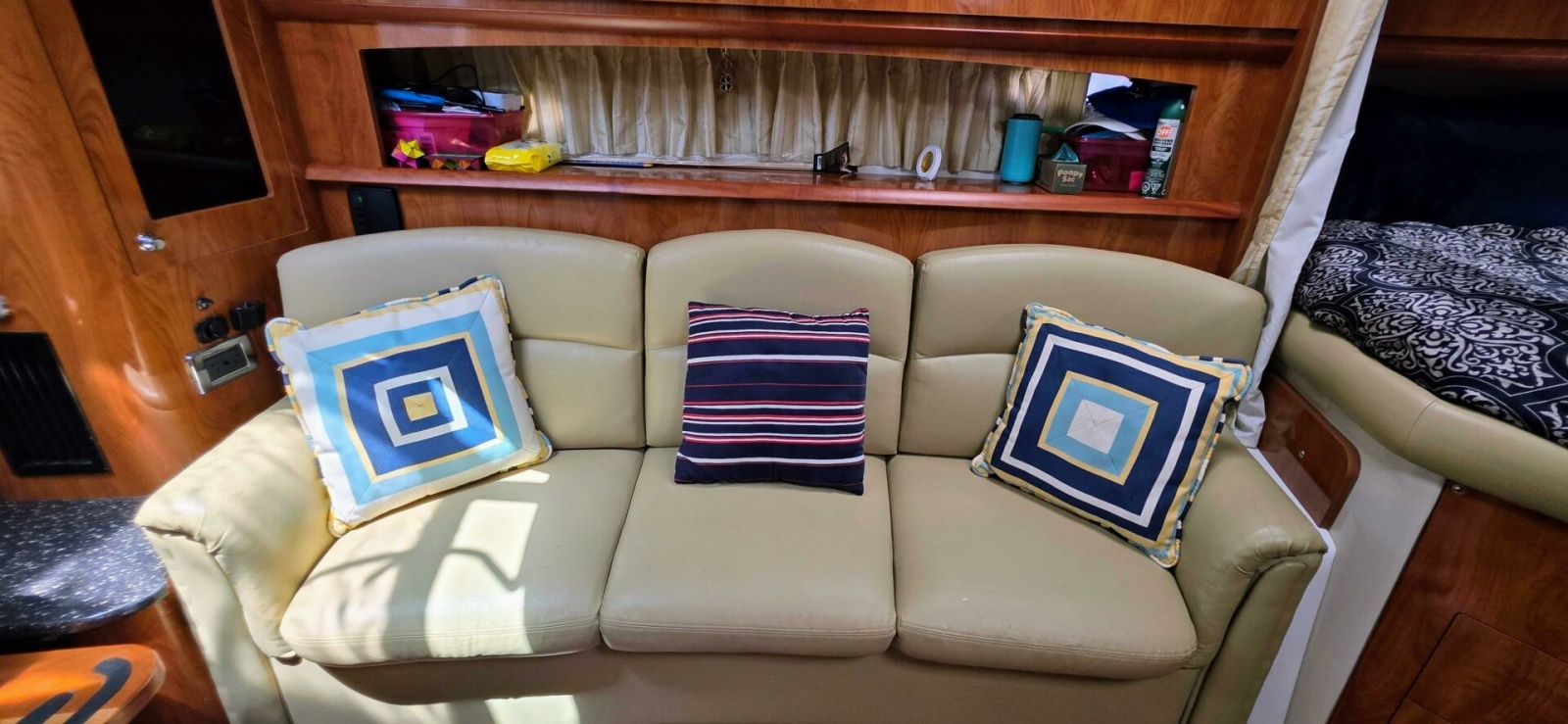 2008 Four Winns 318 Vista 31