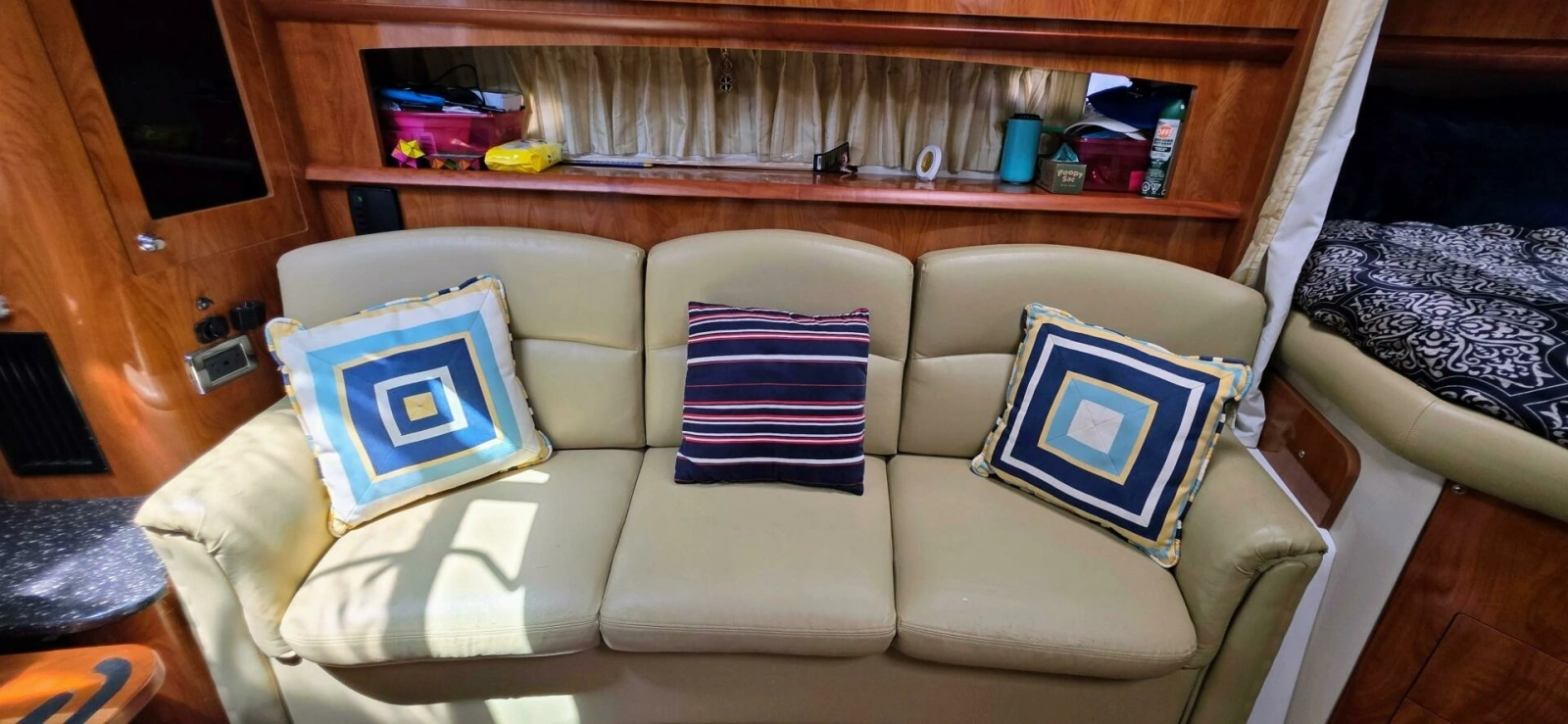 2008 Four Winns 318 Vista 31