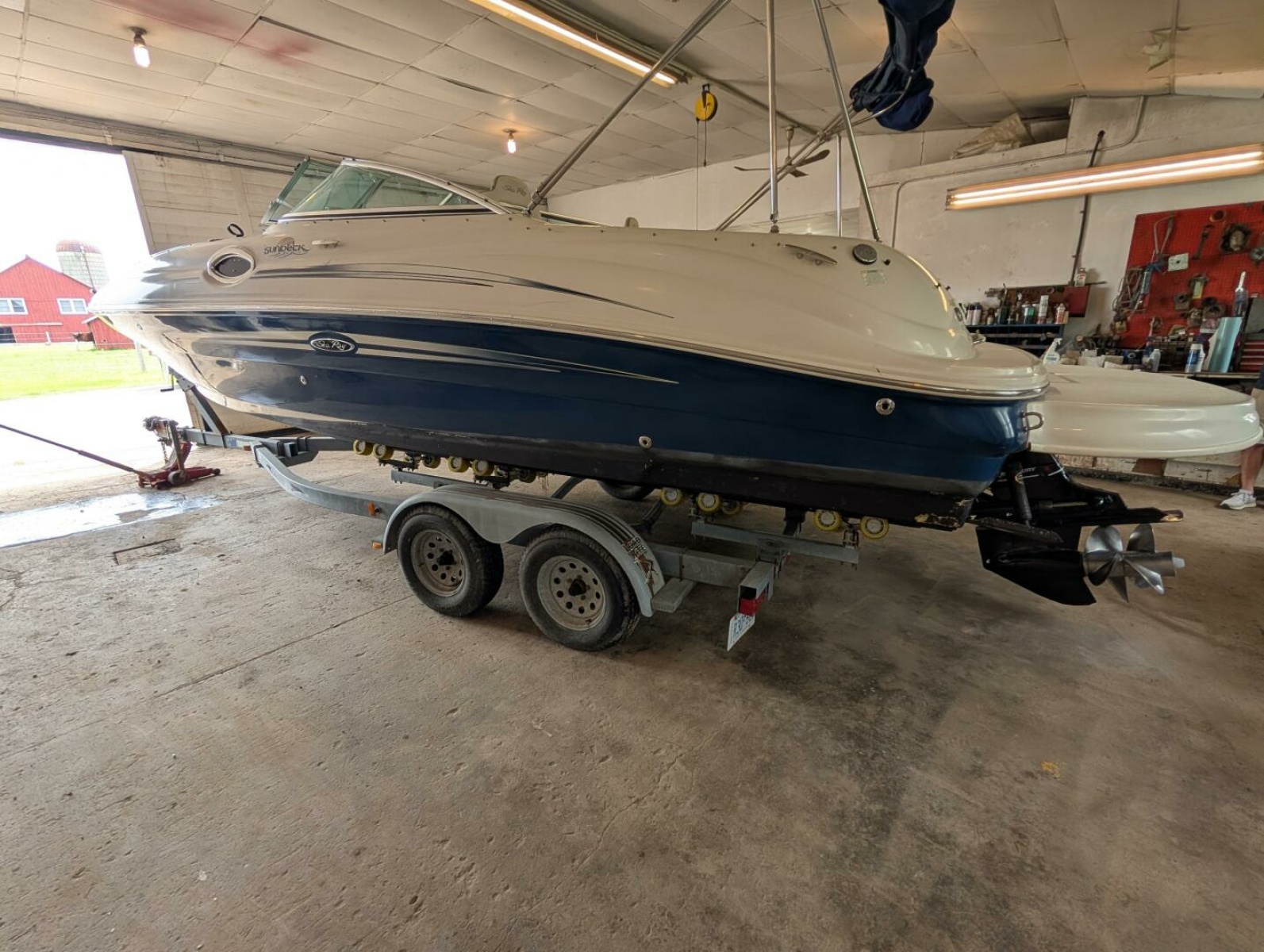 2007 Sea Ray 240 Sundeck 24