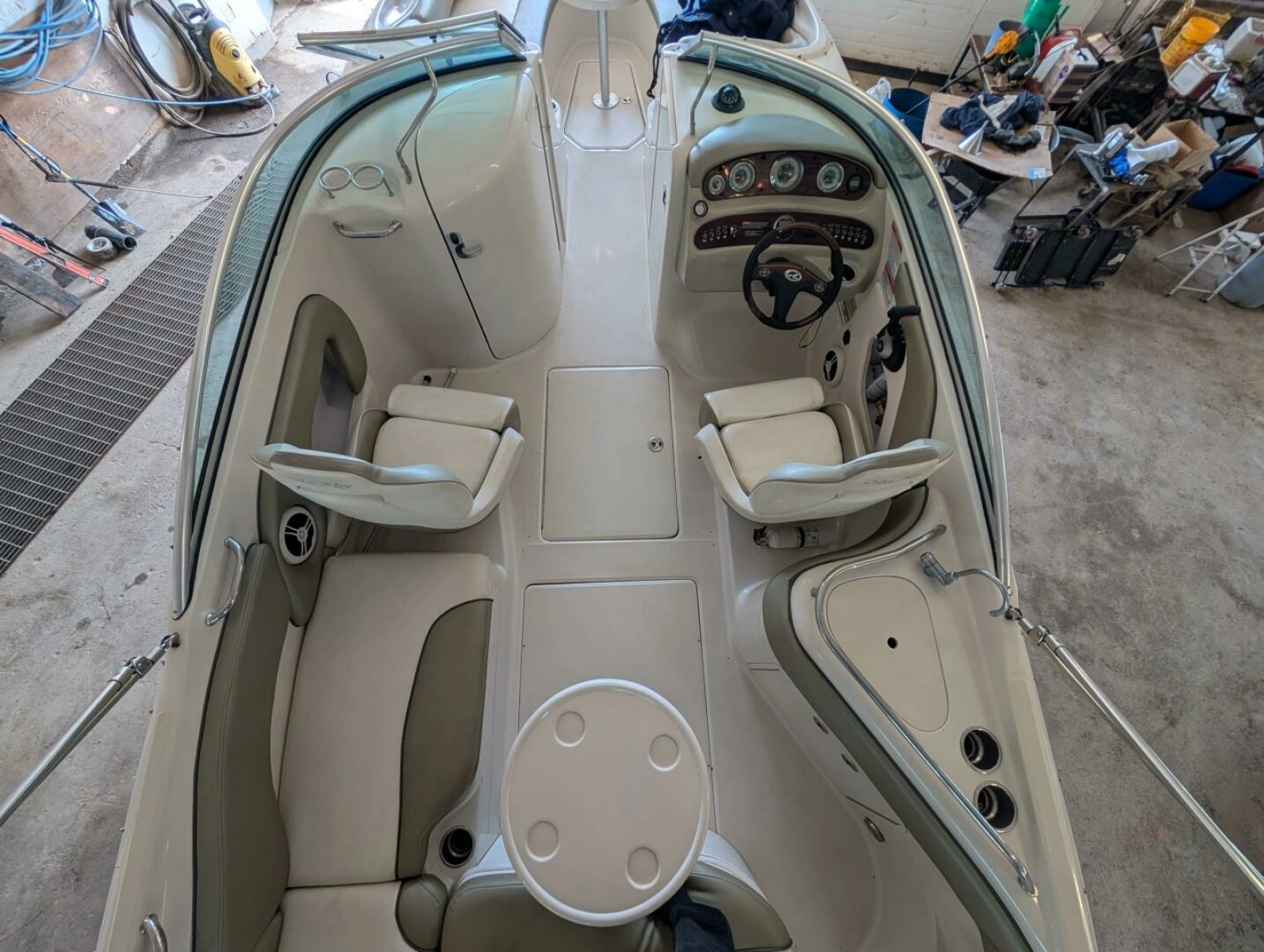 2007 Sea Ray 240 Sundeck 24