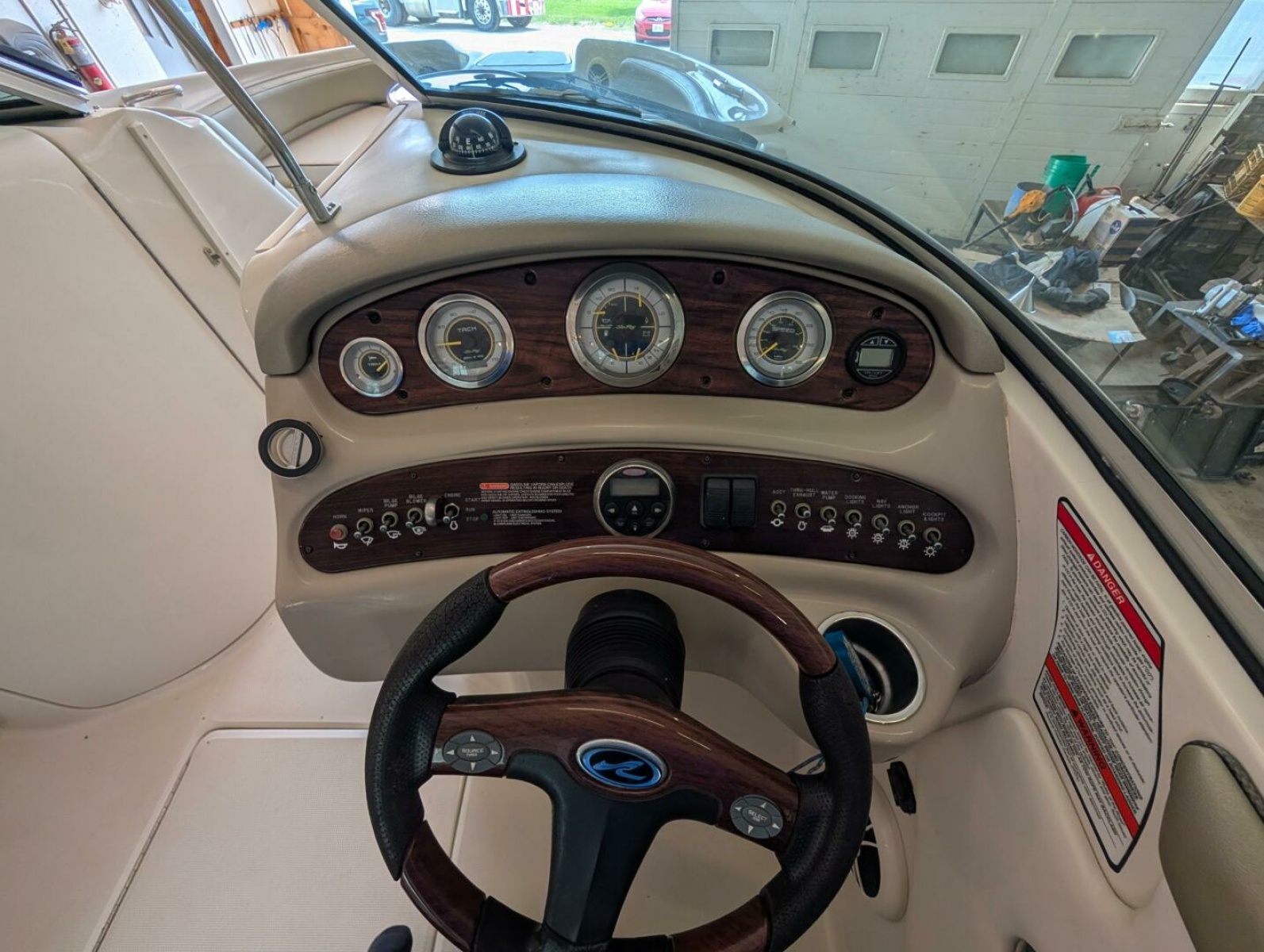 2007 Sea Ray 240 Sundeck 24