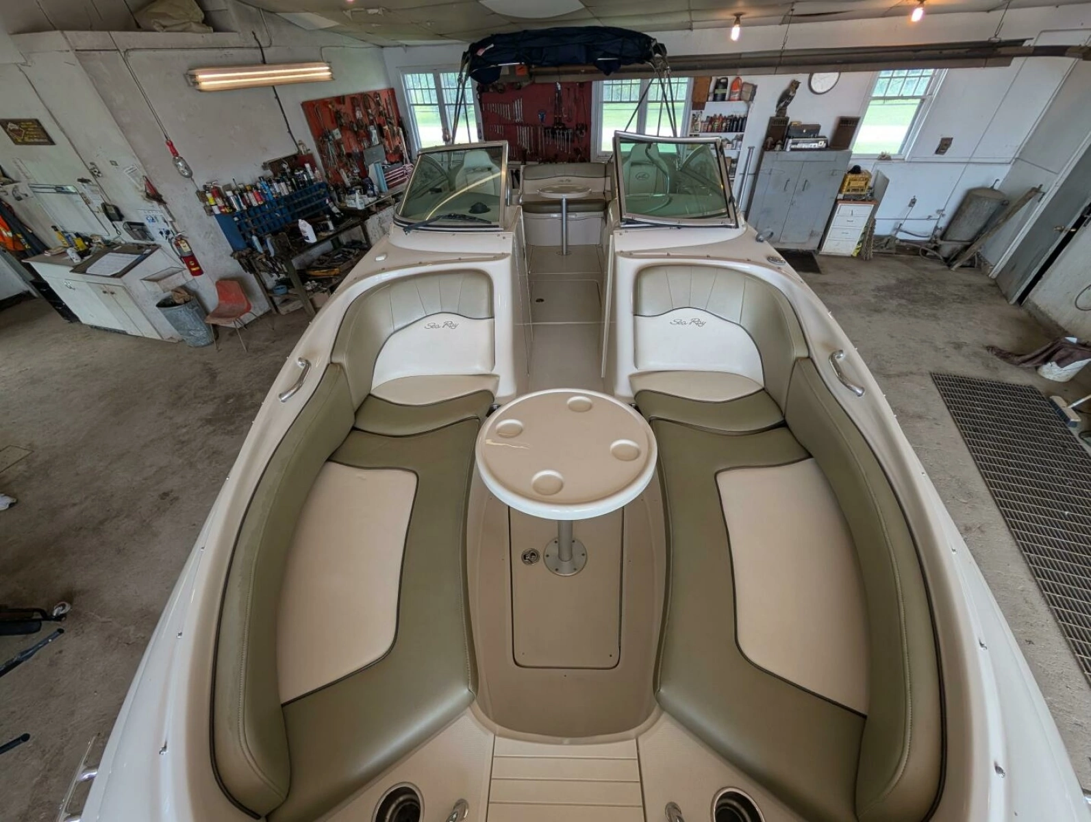 2007 Sea Ray 240 Sundeck 24