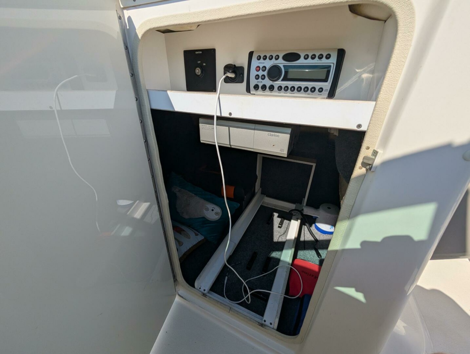 2007 Sea Ray 240 Sundeck 24