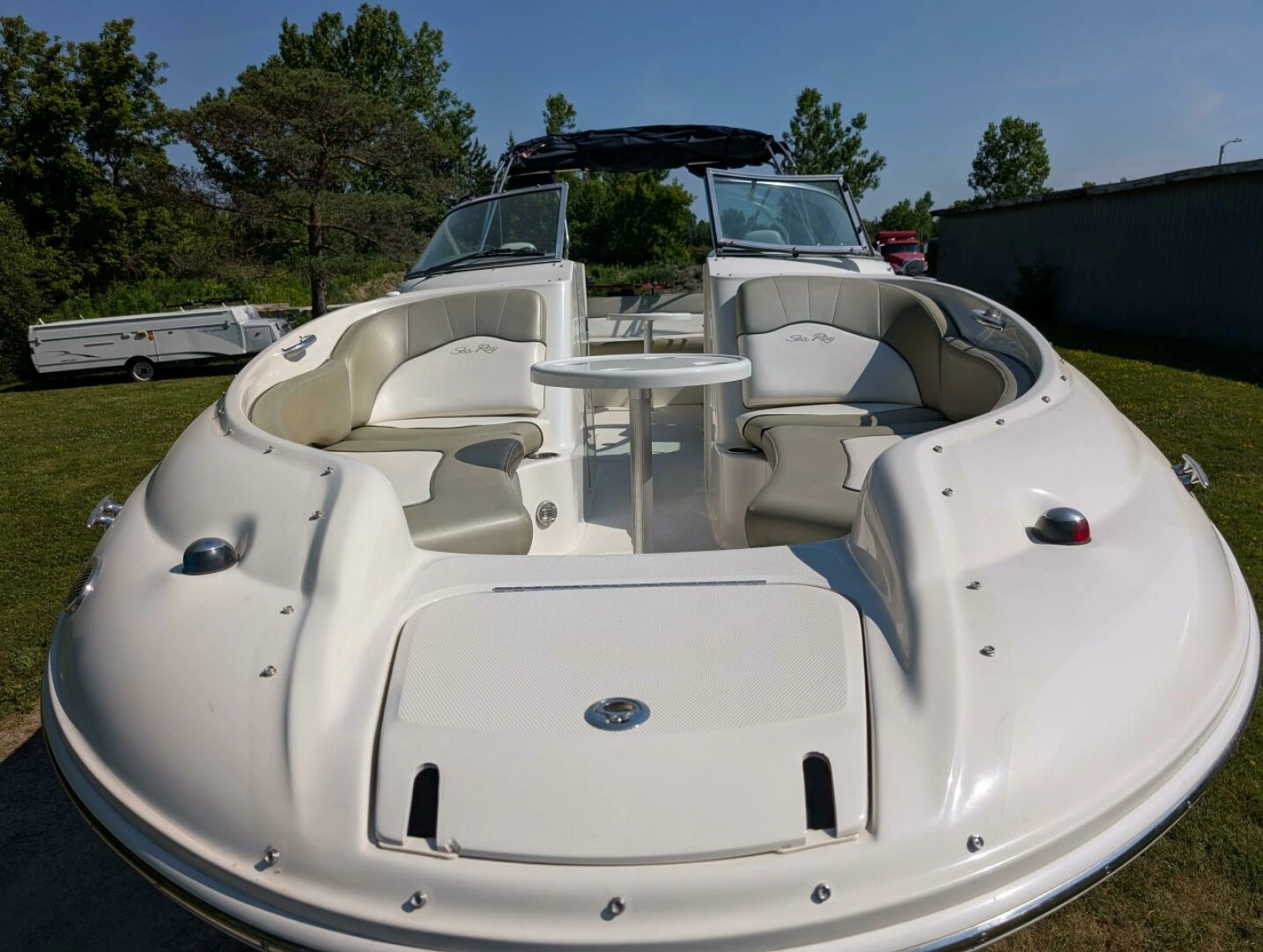 2007 Sea Ray 240 Sundeck 24