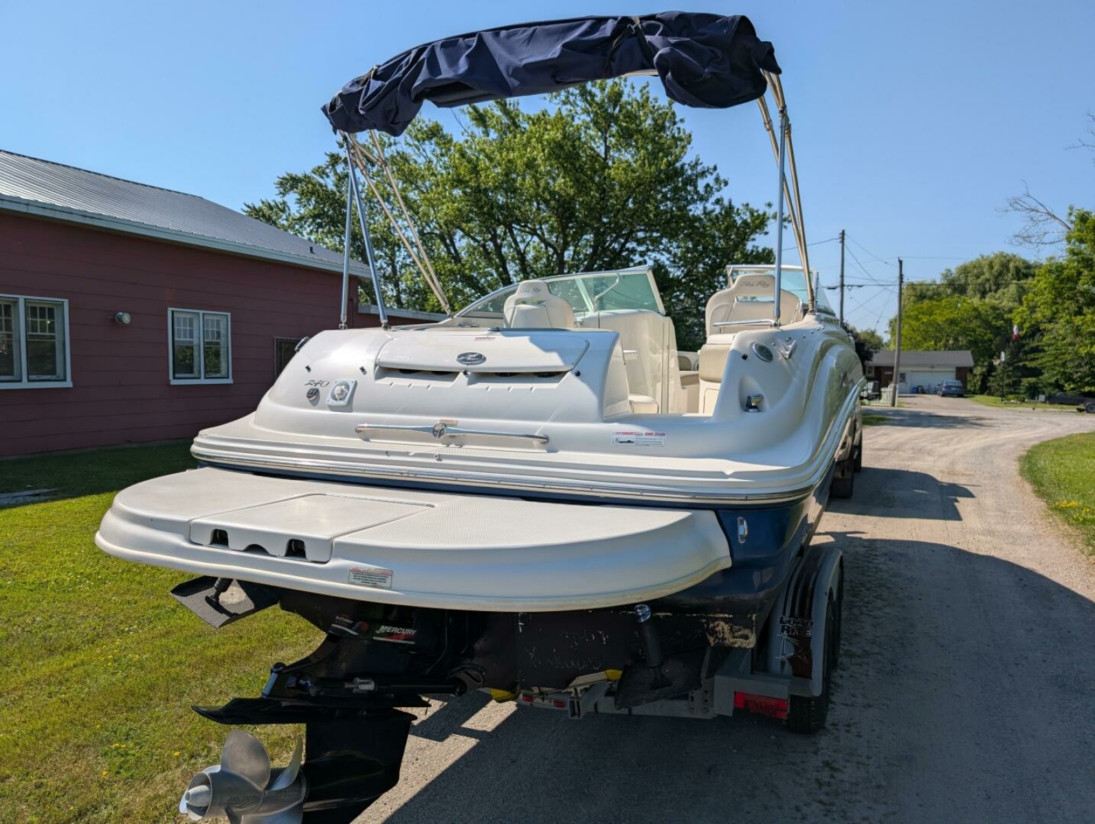 2007 Sea Ray 240 Sundeck 24