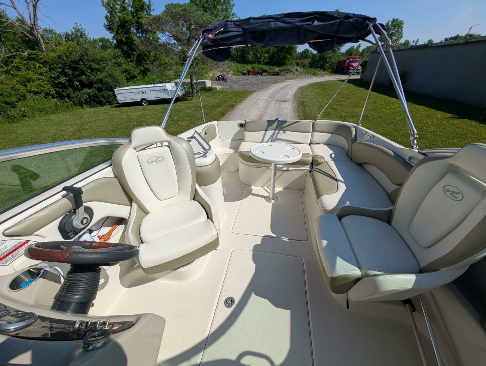 2007 Sea Ray 240 Sundeck 24