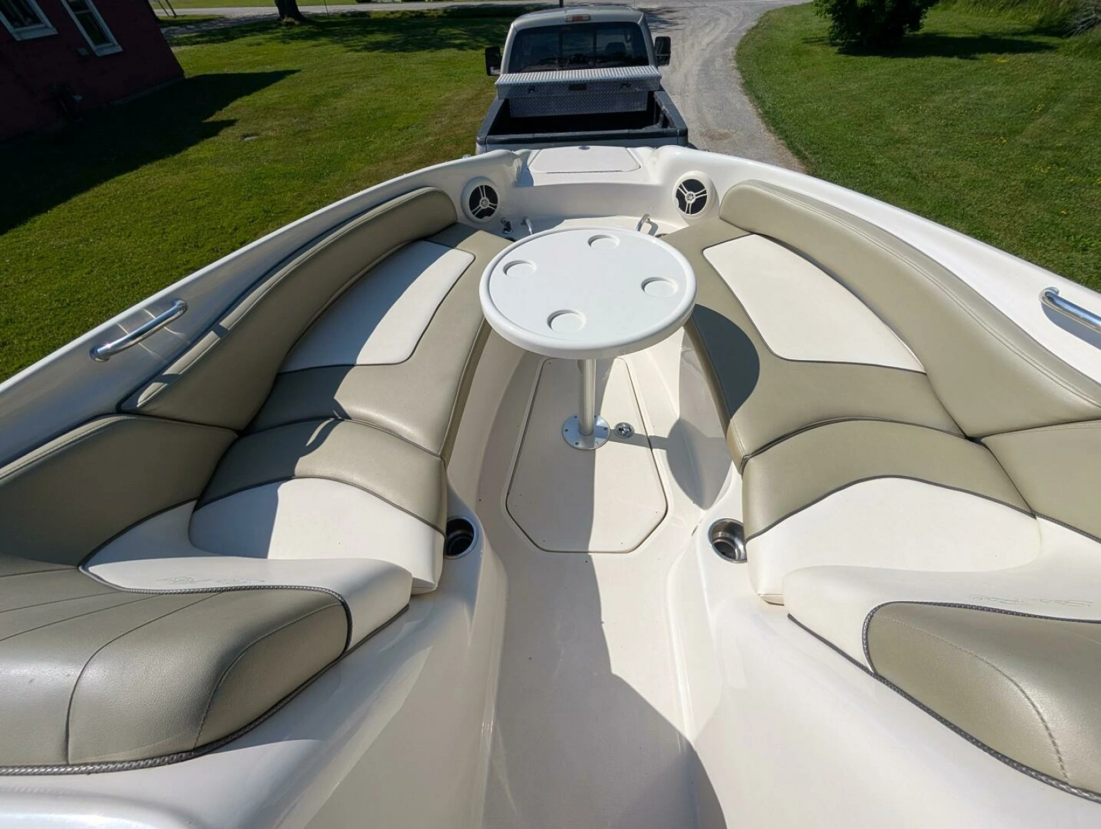 2007 Sea Ray 240 Sundeck 24