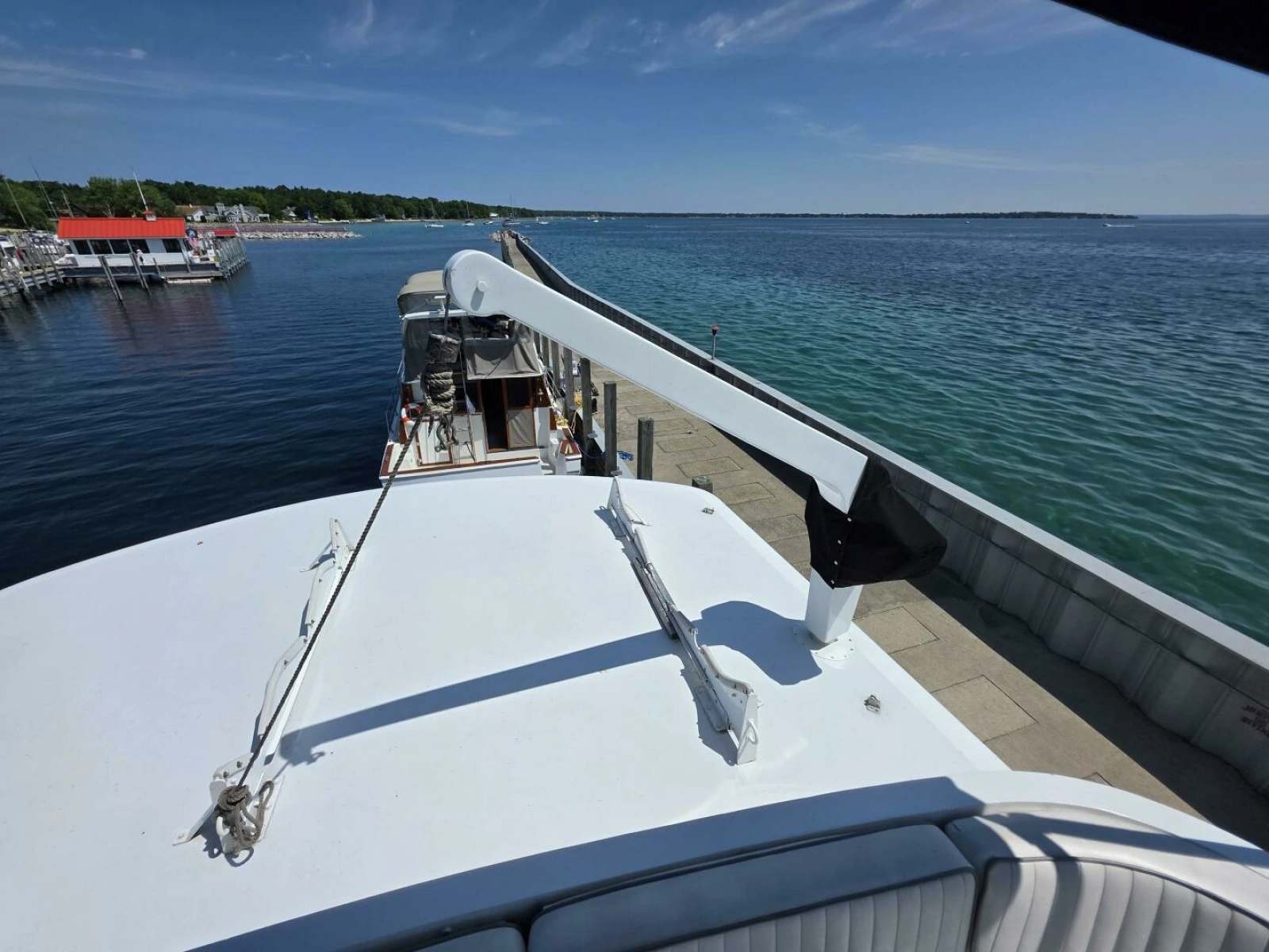 1976 Chris-Craft Roamer 60 60