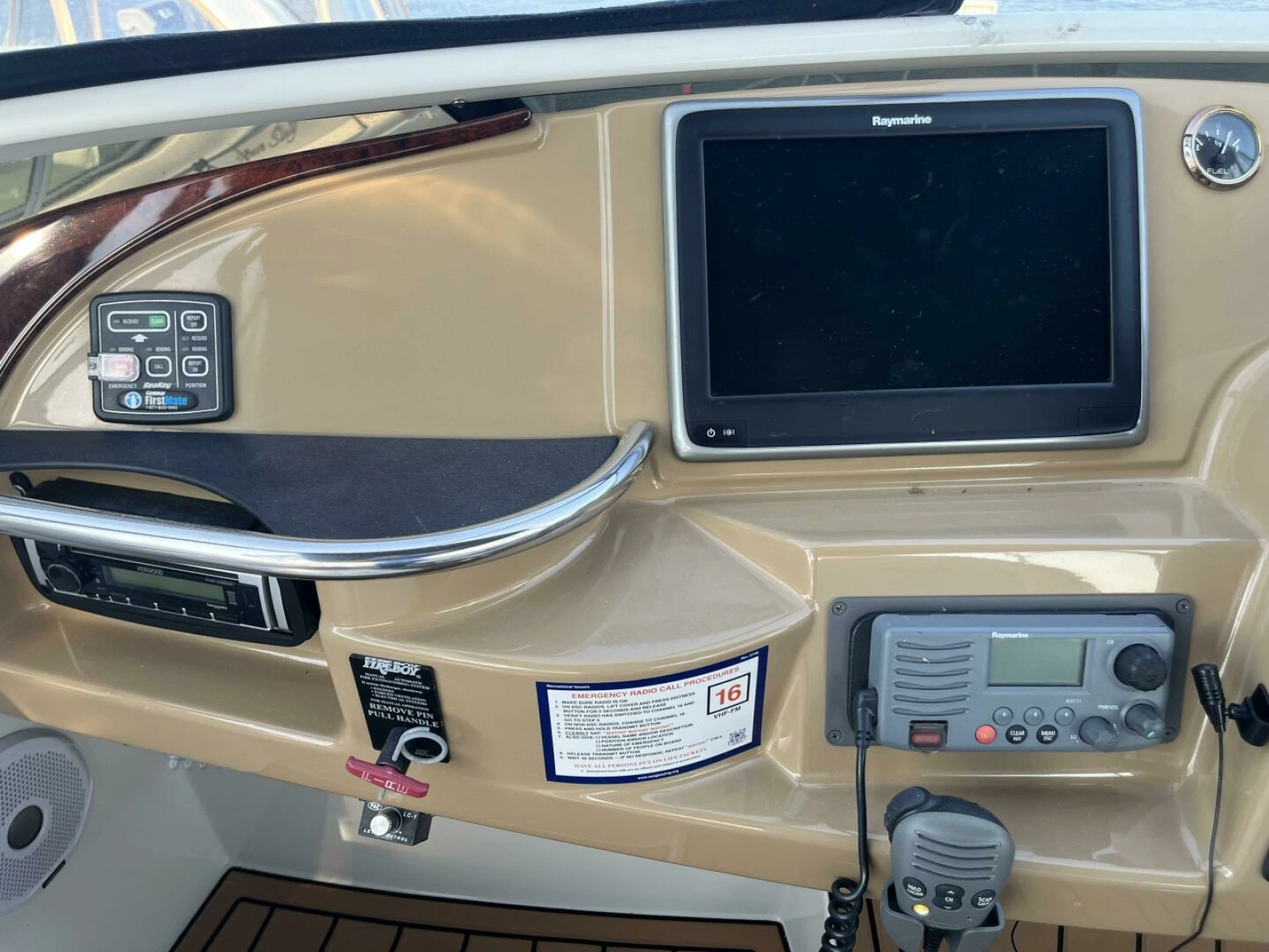 2003 Carver 444 Cockpit Motor Yacht 44