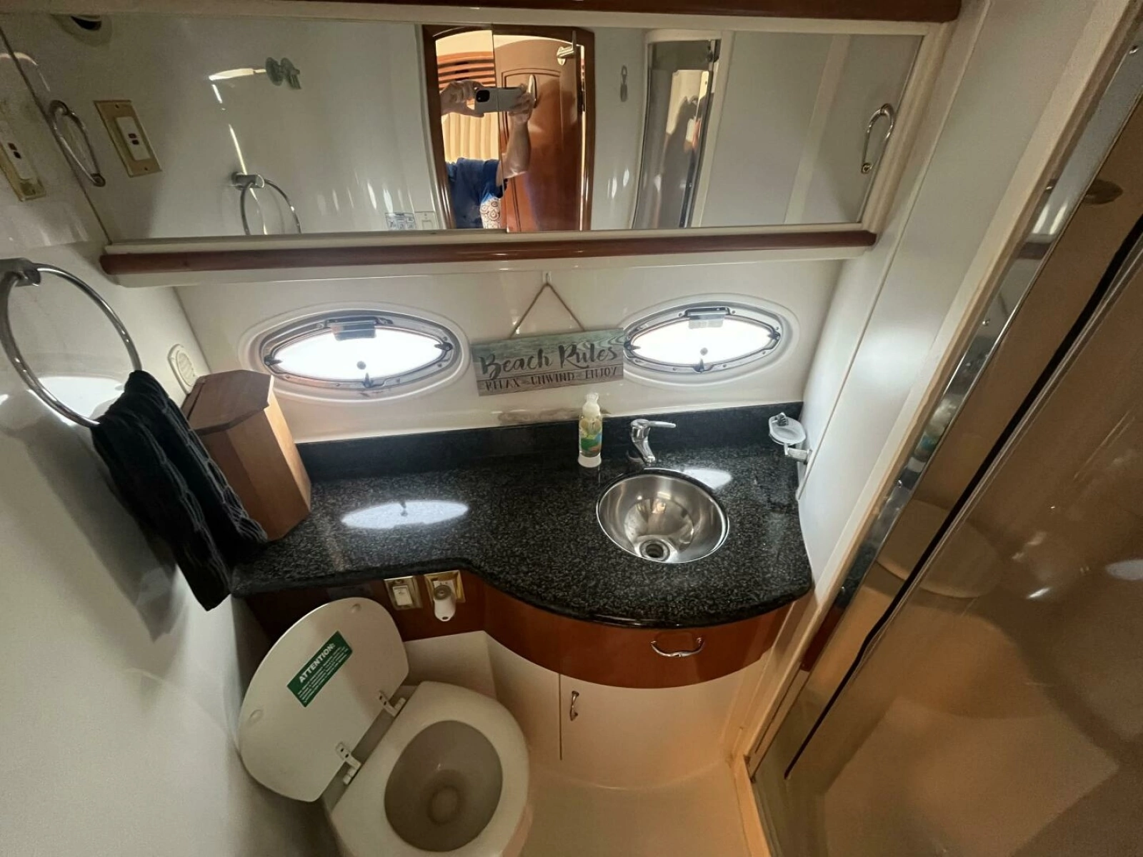 2003 Carver 444 Cockpit Motor Yacht 44