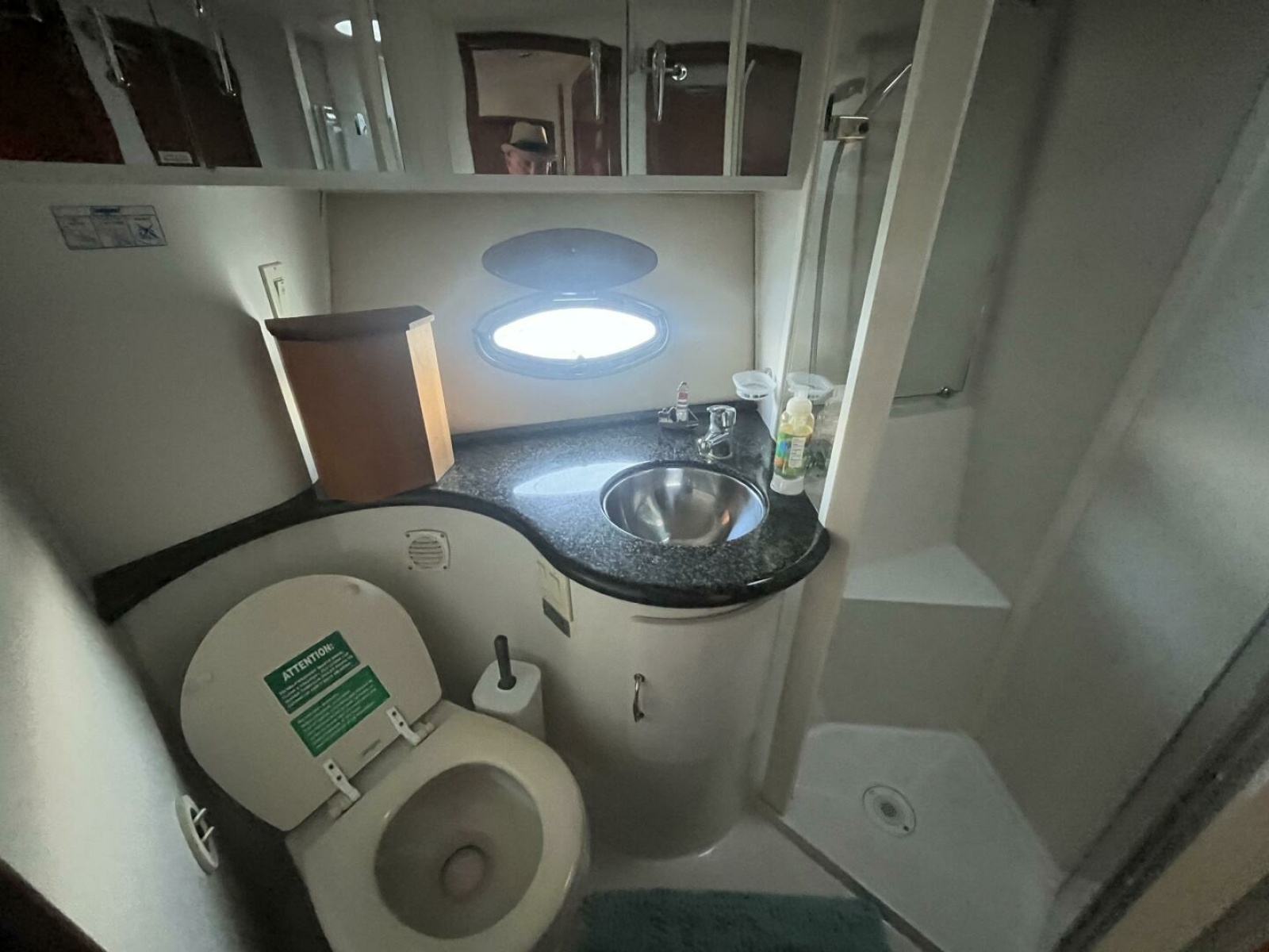 2003 Carver 444 Cockpit Motor Yacht 44