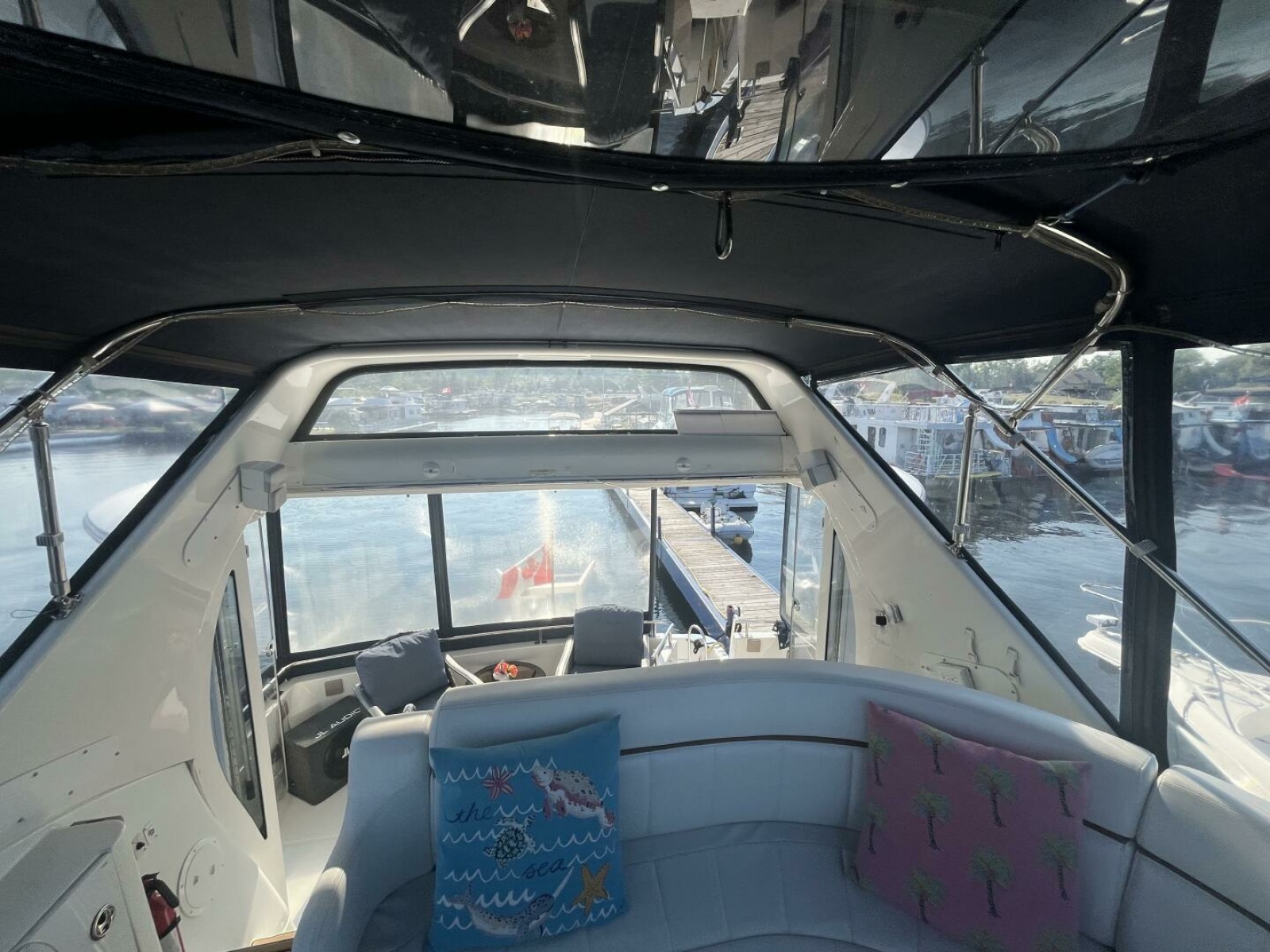 2003 Carver 444 Cockpit Motor Yacht 44