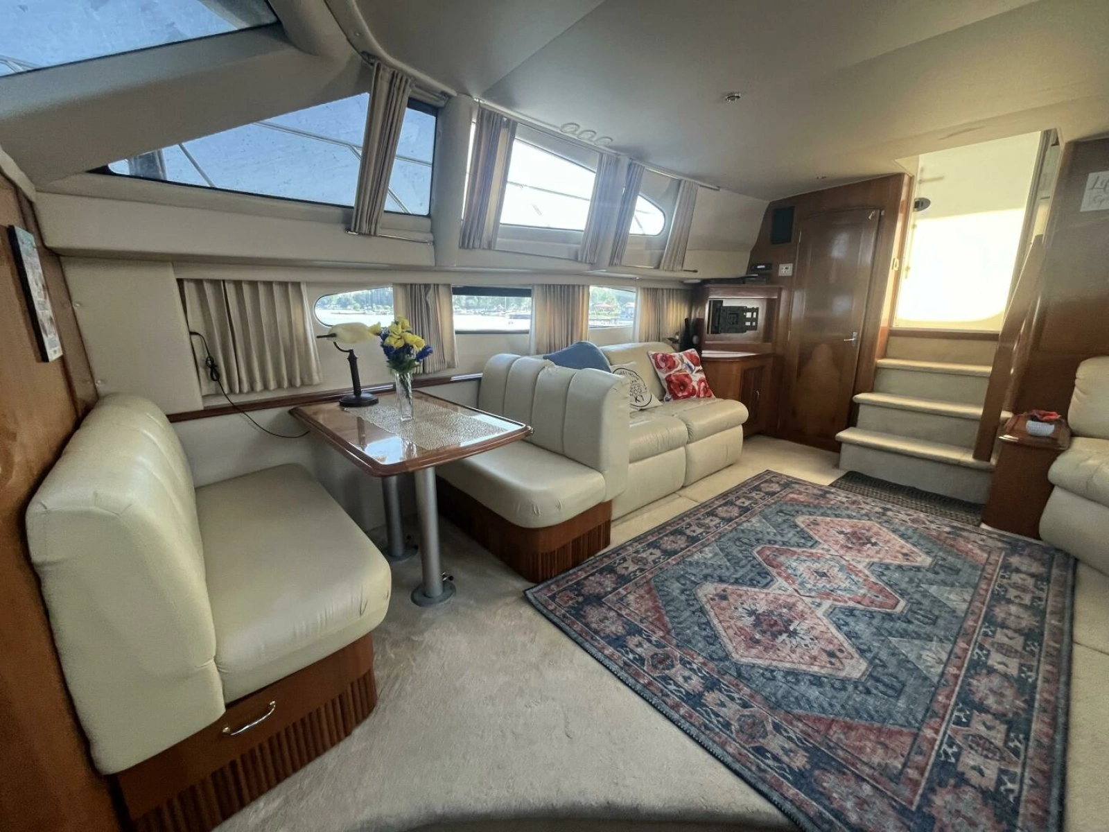 2003 Carver 444 Cockpit Motor Yacht 44