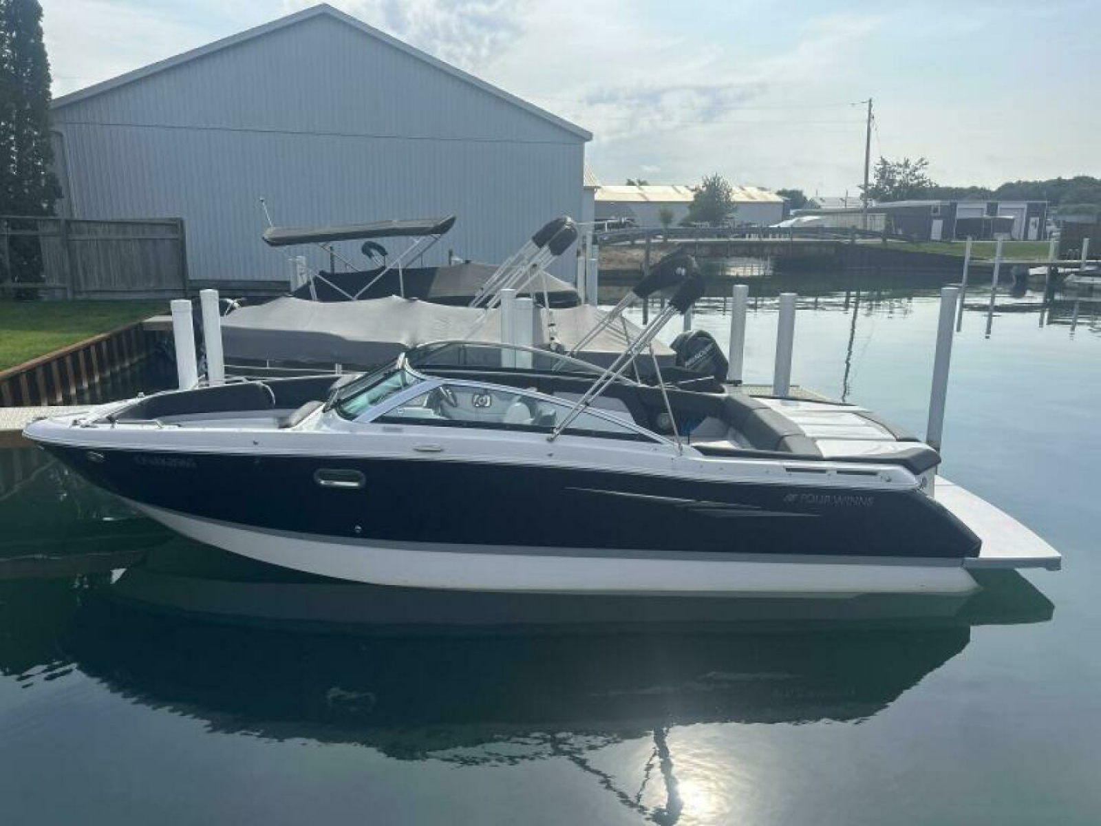 2013 Four Winns H260 26