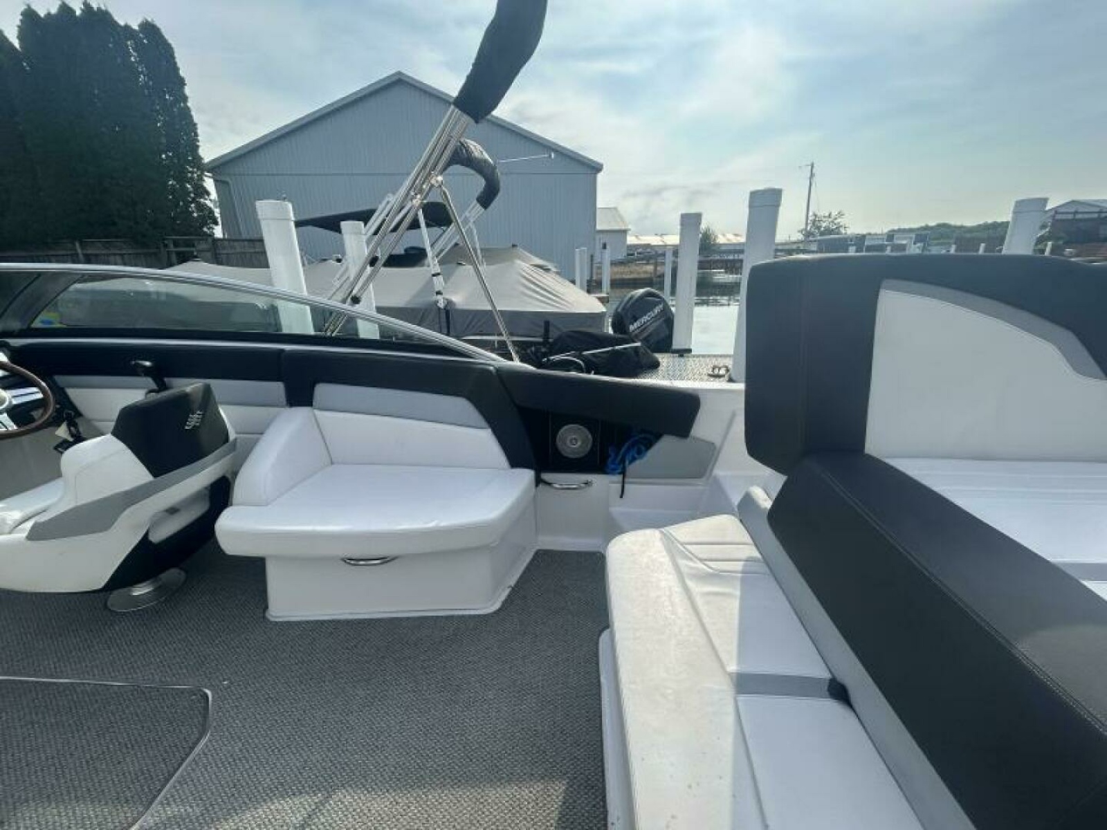 2013 Four Winns H260 26