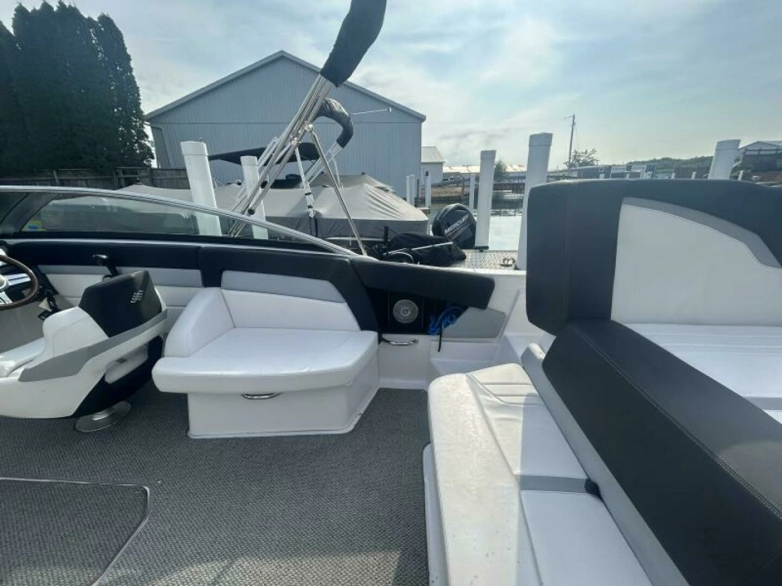 2013 Four Winns H260 26