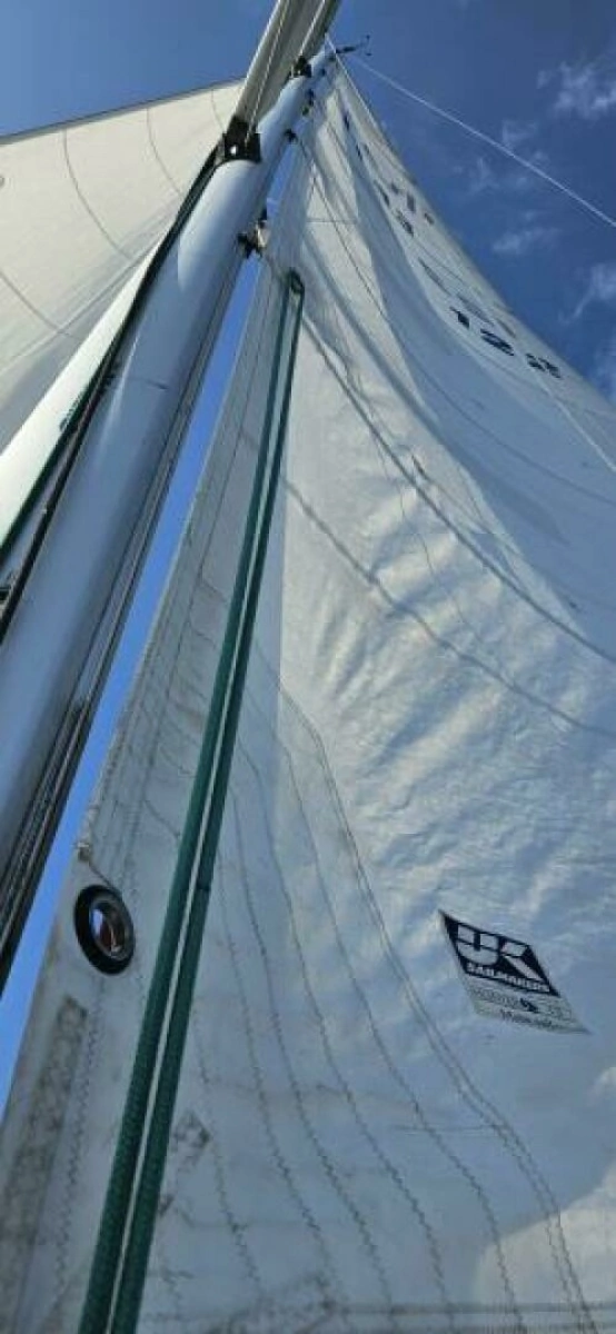 1995 Hunter 430 43
