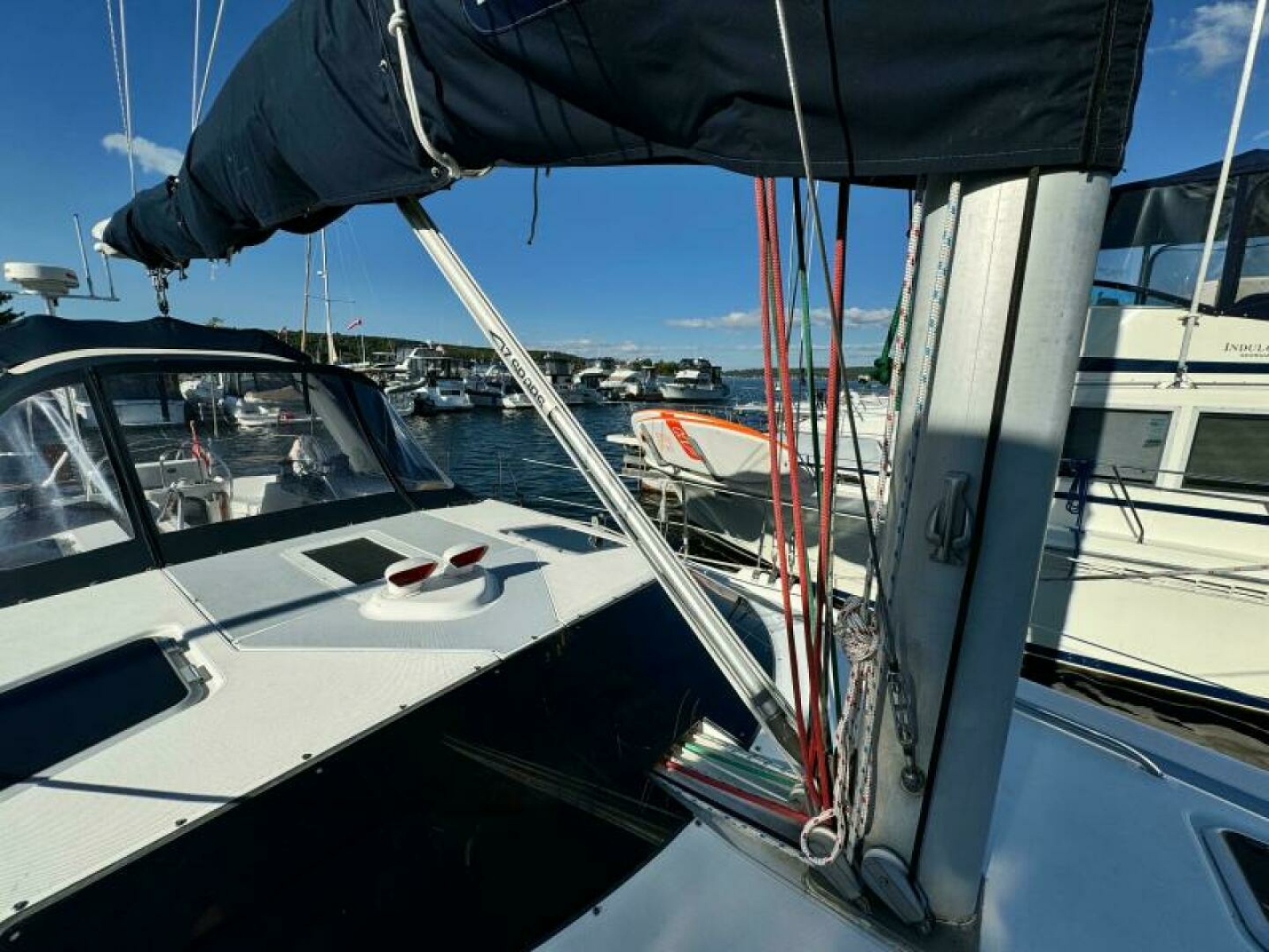 1995 Hunter 430 43