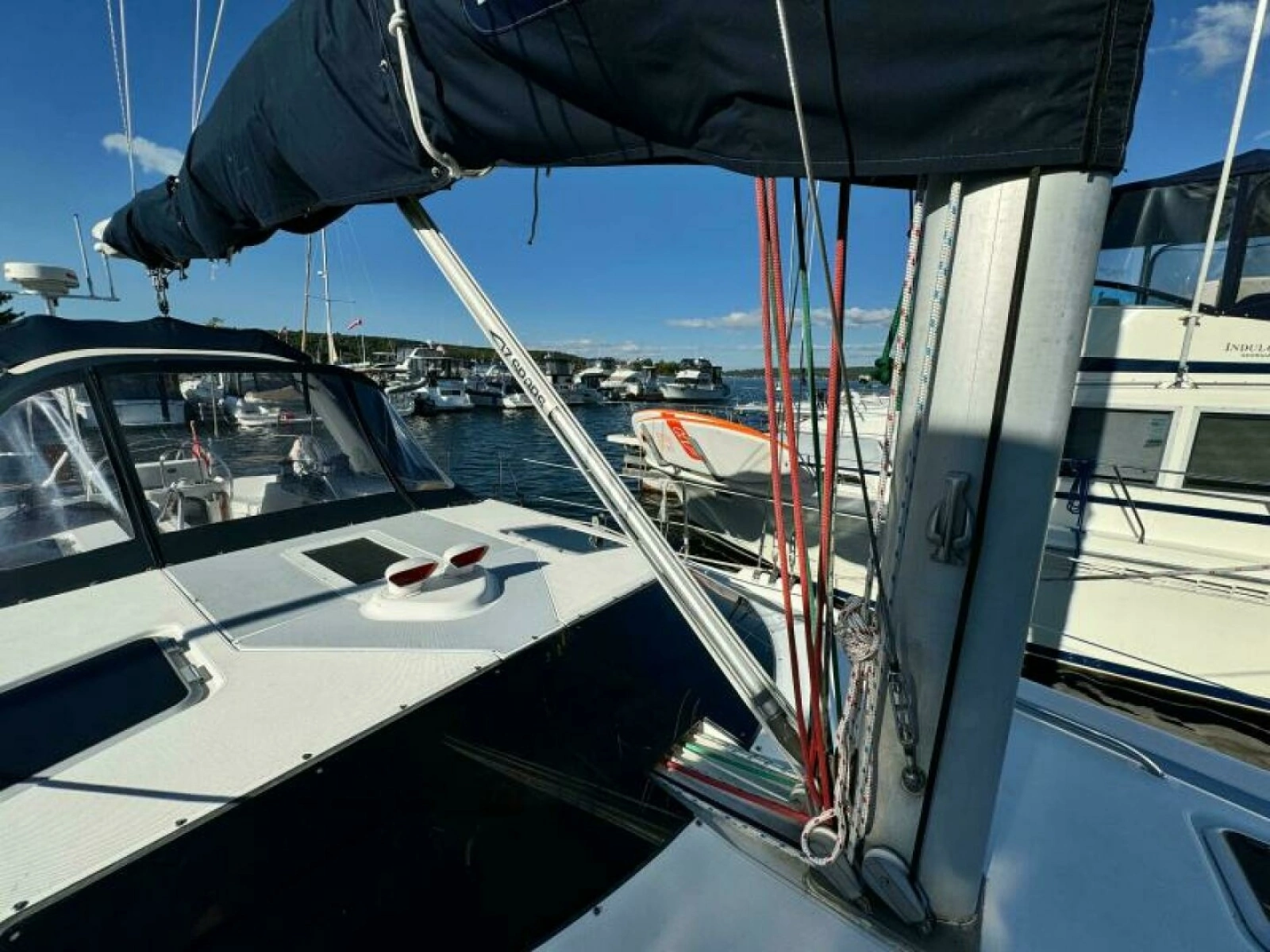 1995 Hunter 430 43