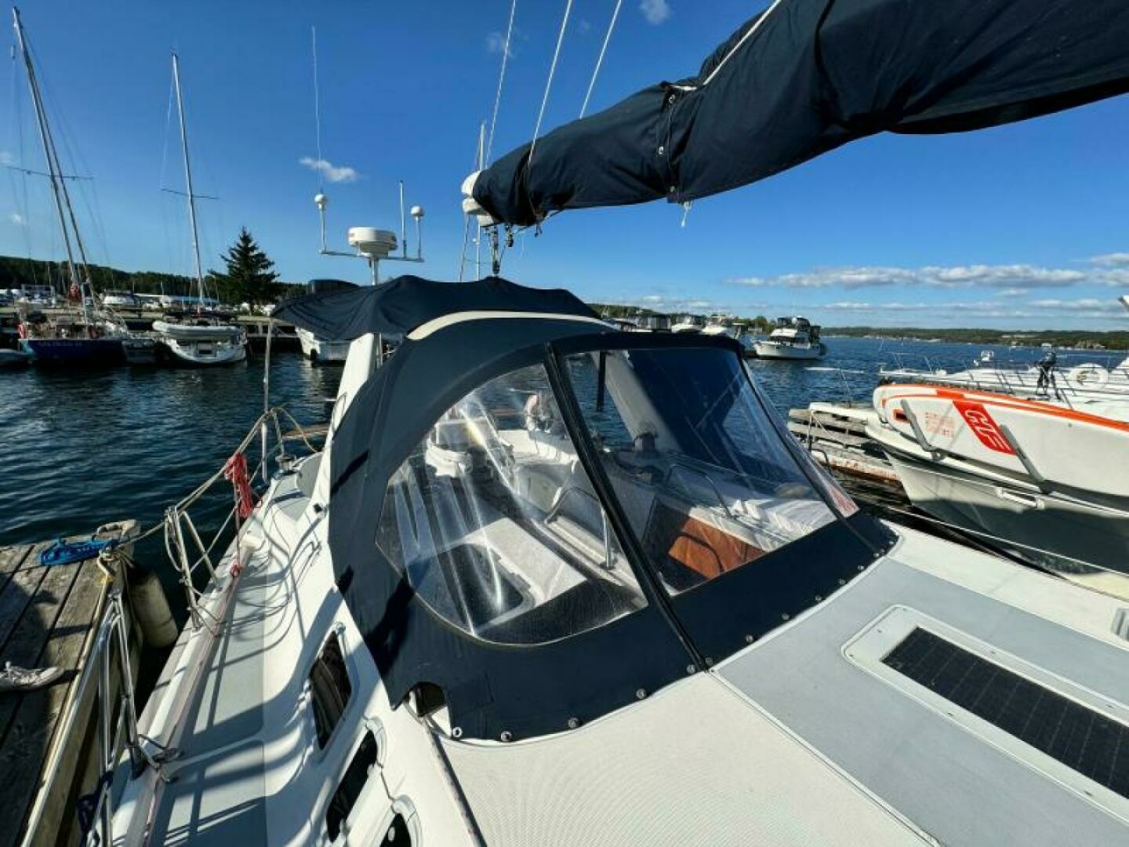 1995 Hunter 430 43
