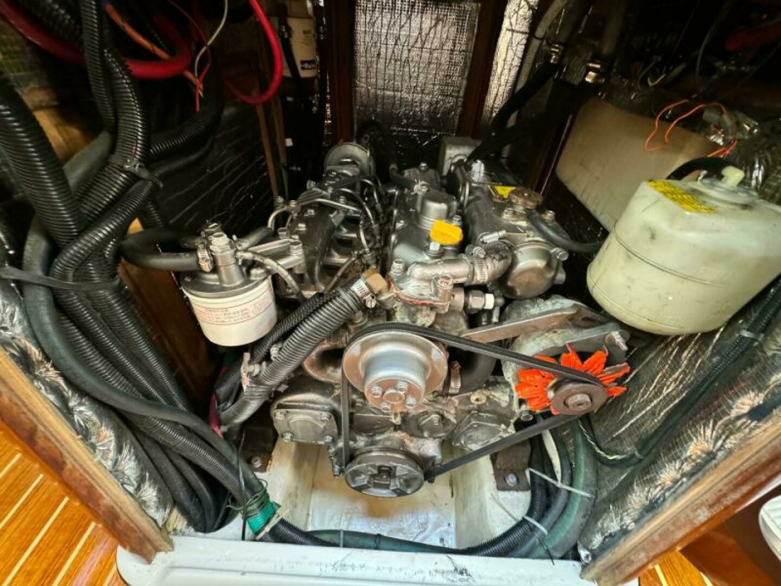 1995 Hunter 430 43