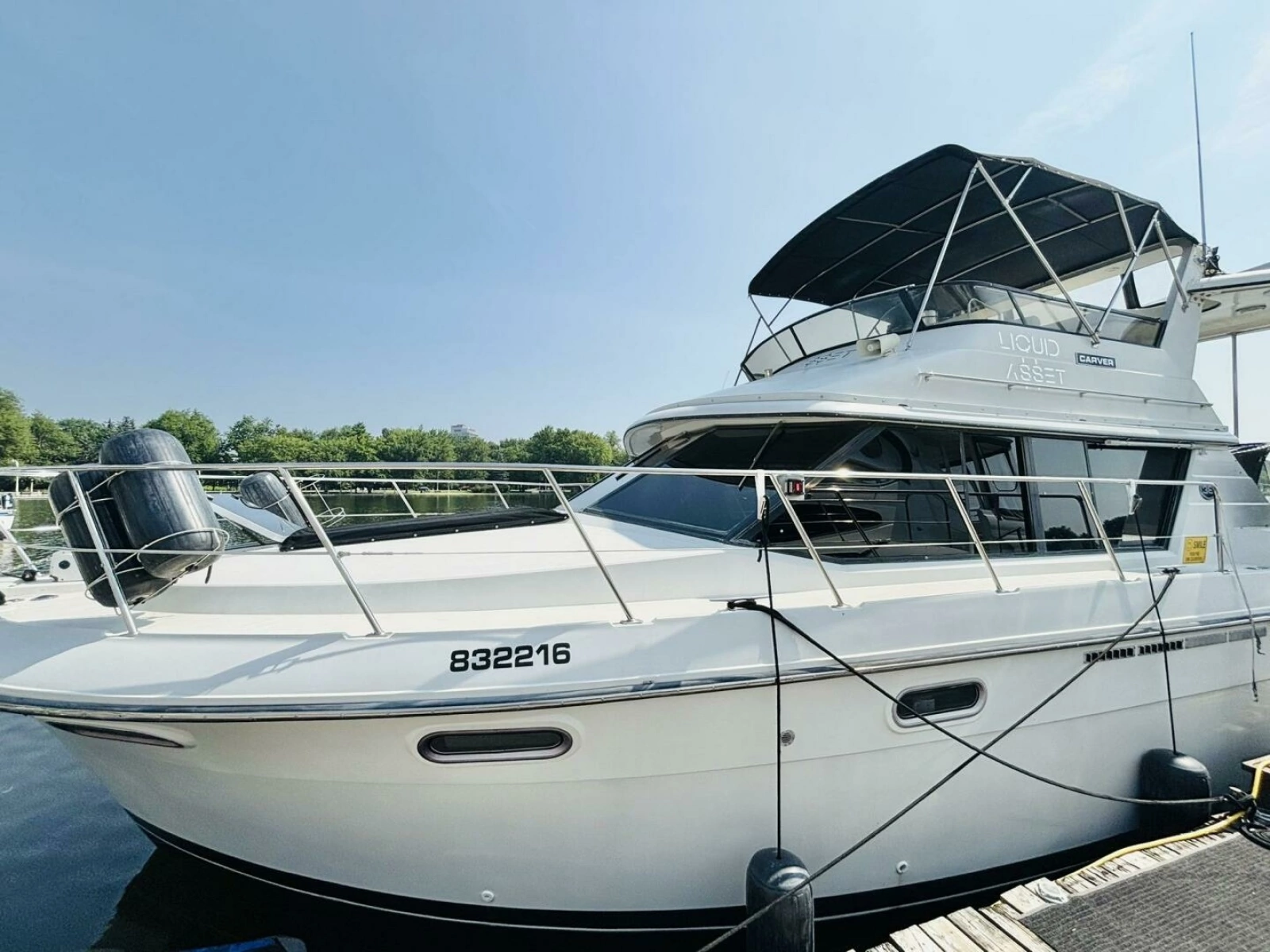1988 Carver 3807 AFT CABIN 38