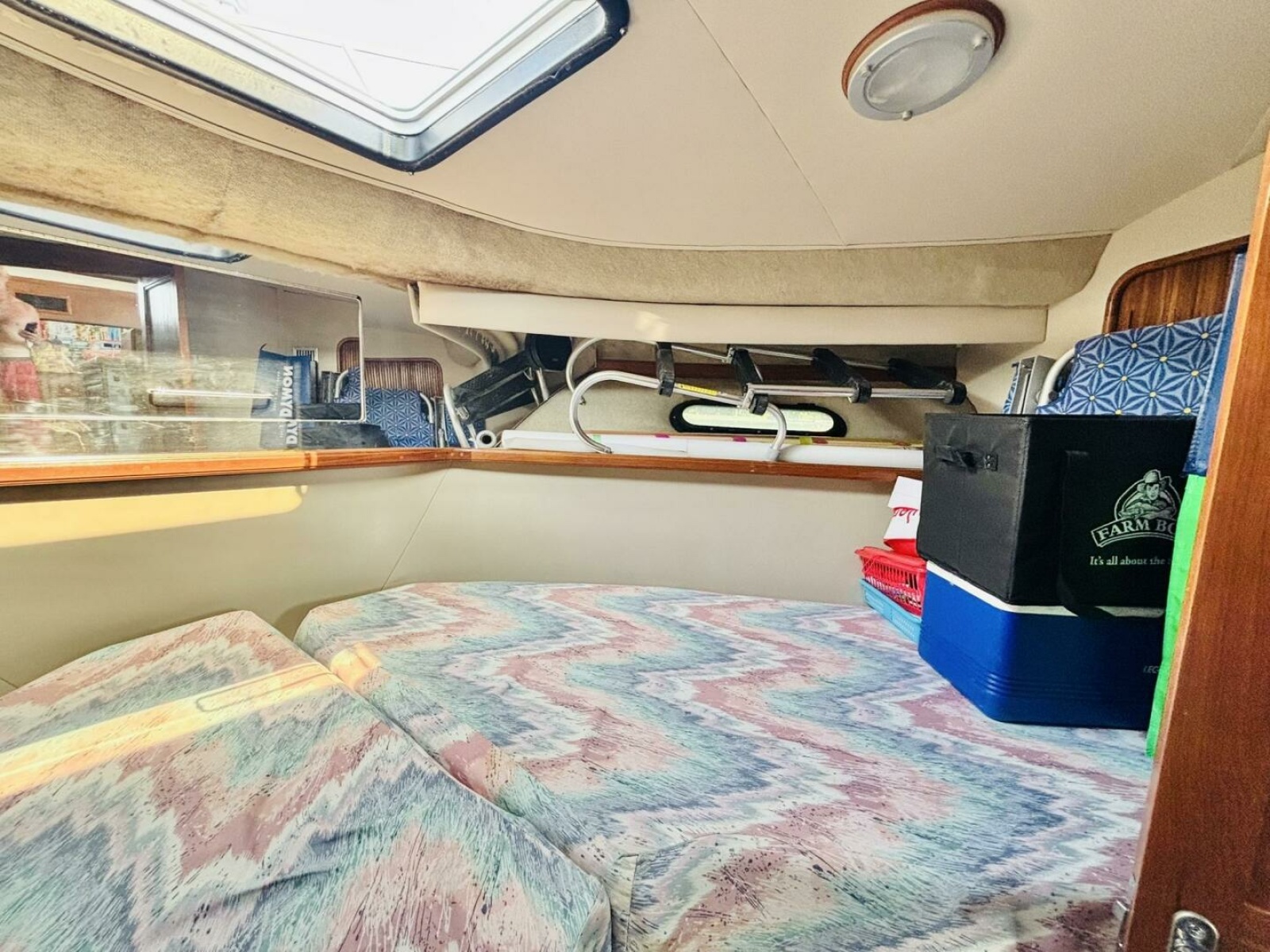 1988 Carver 3807 AFT CABIN 38
