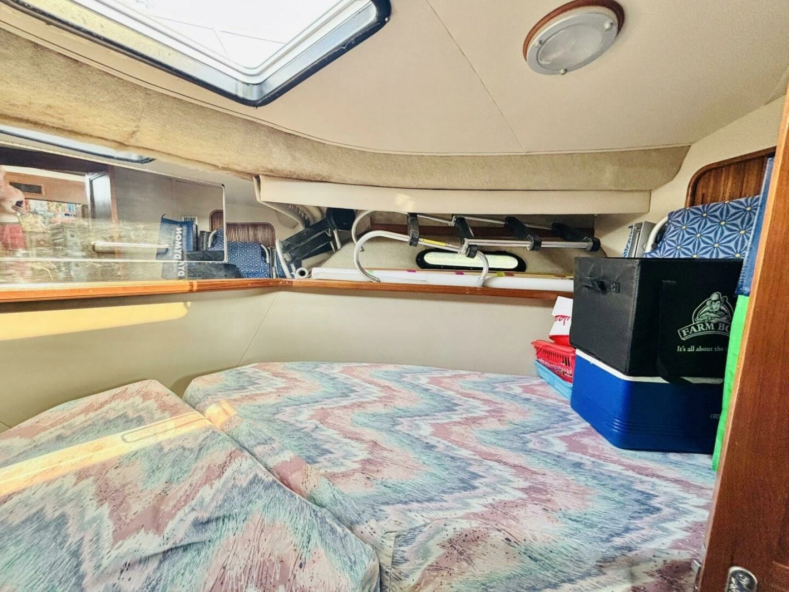 1988 Carver 3807 AFT CABIN 38