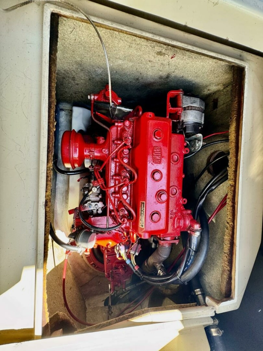 1984 LM 30 30