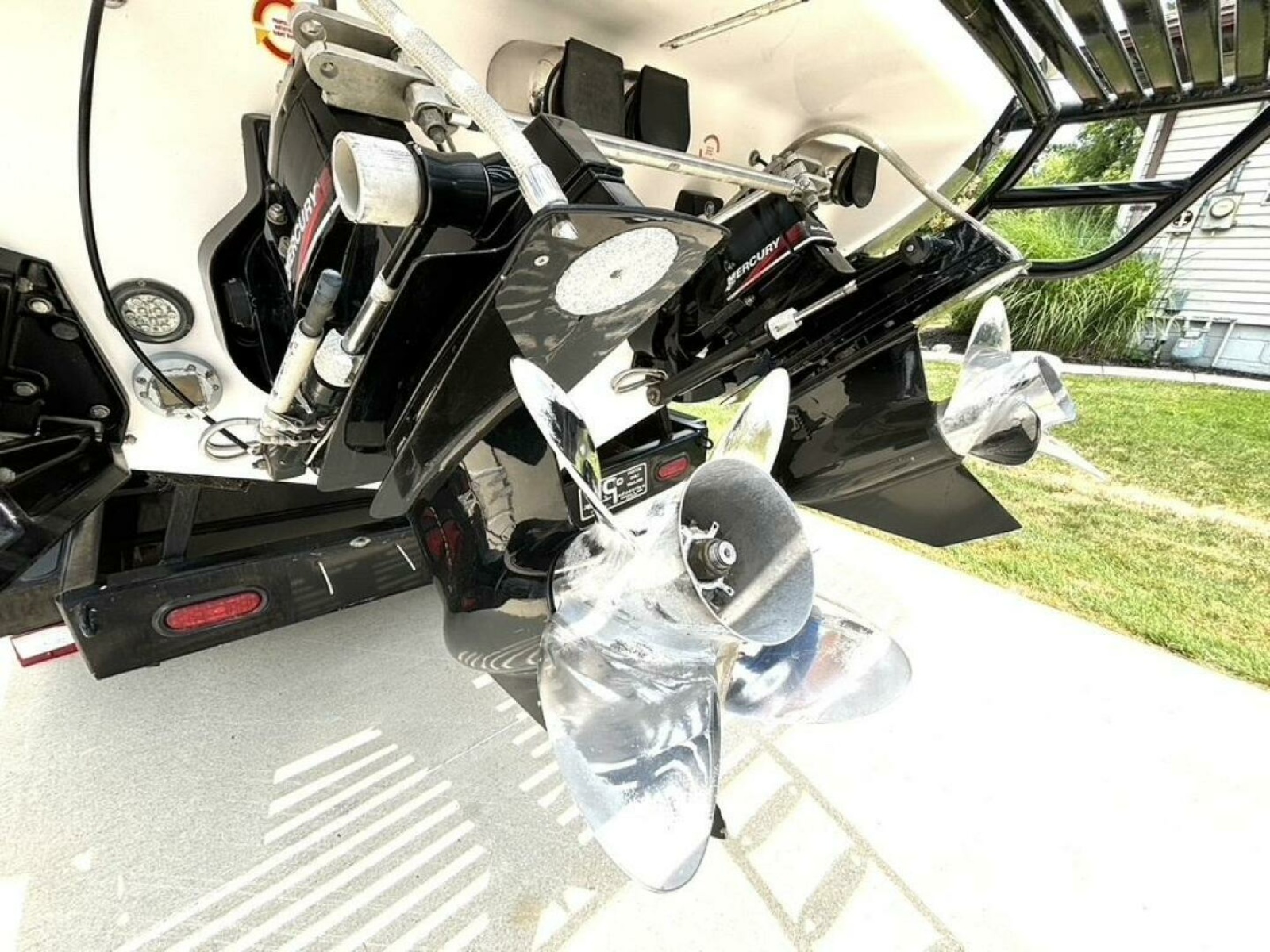 2005 Donzi 33ZX 33