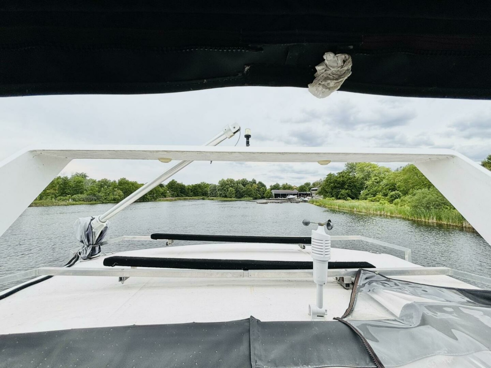 1987 President 35 AFT CABIN 35