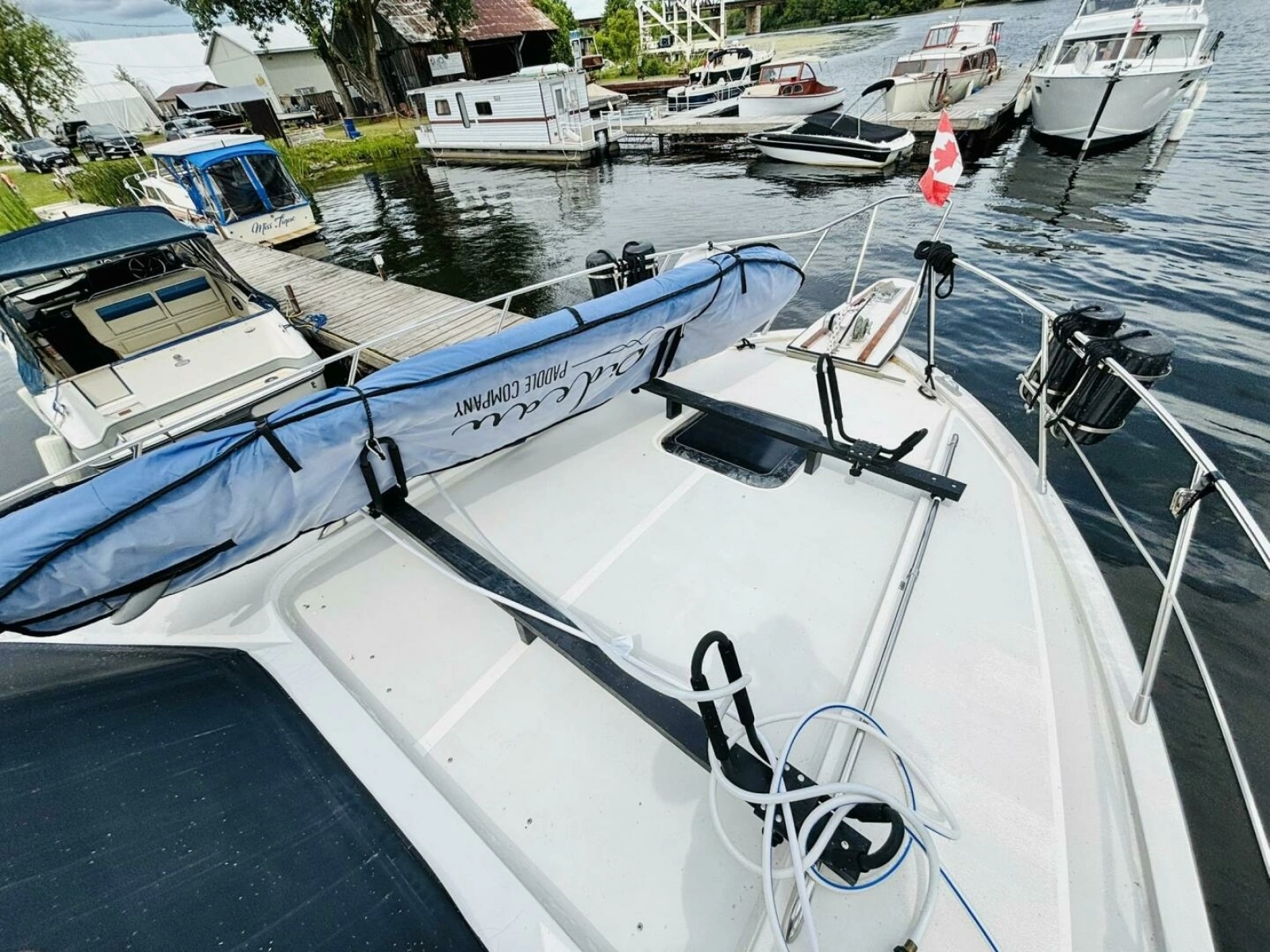 1987 President 35 AFT CABIN 35