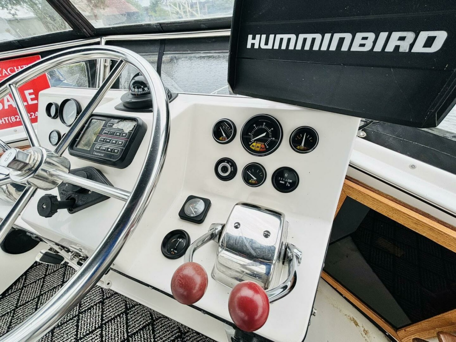 1987 President 35 AFT CABIN 35