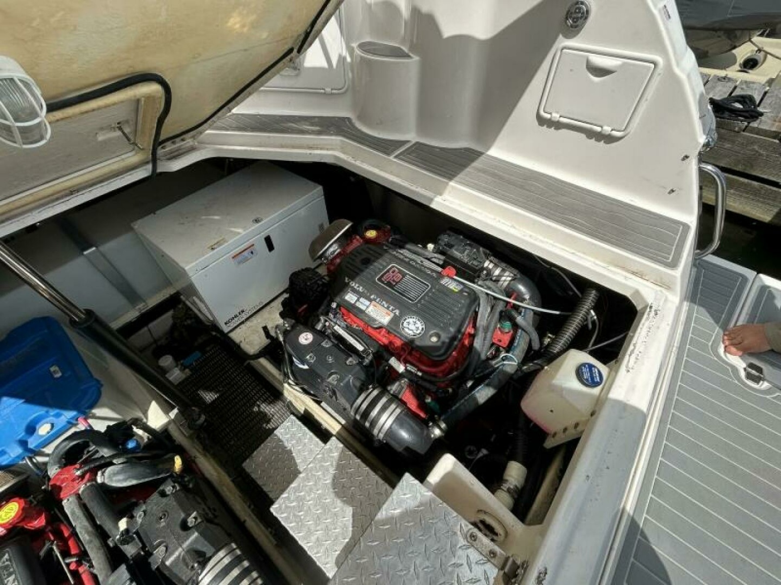 2007 Regal 3760 Commodore 37