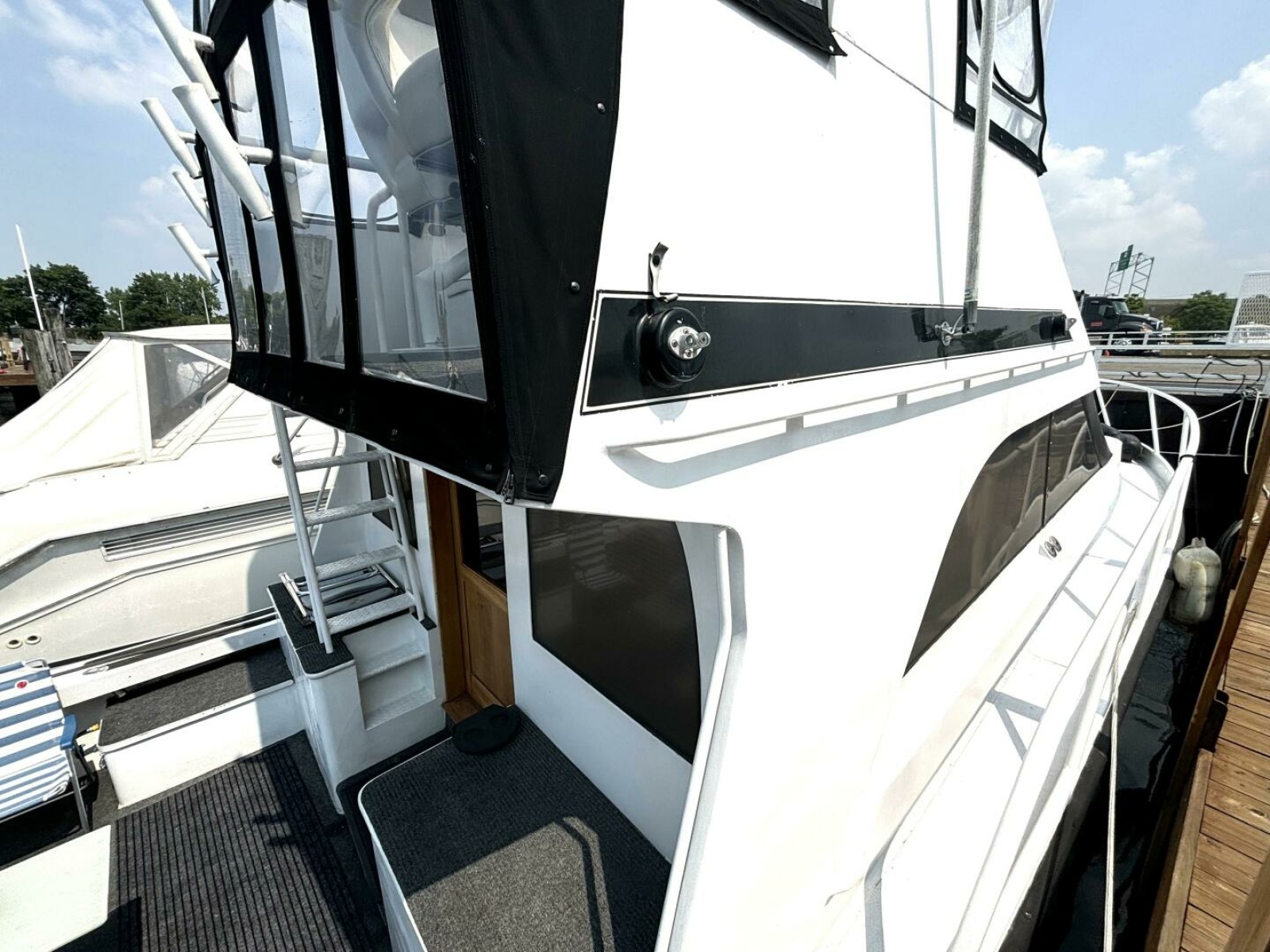 1987 Davidson 48 Sportfish 48