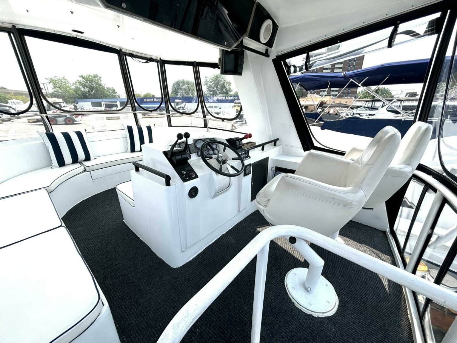 1987 Davidson 48 Sportfish 48