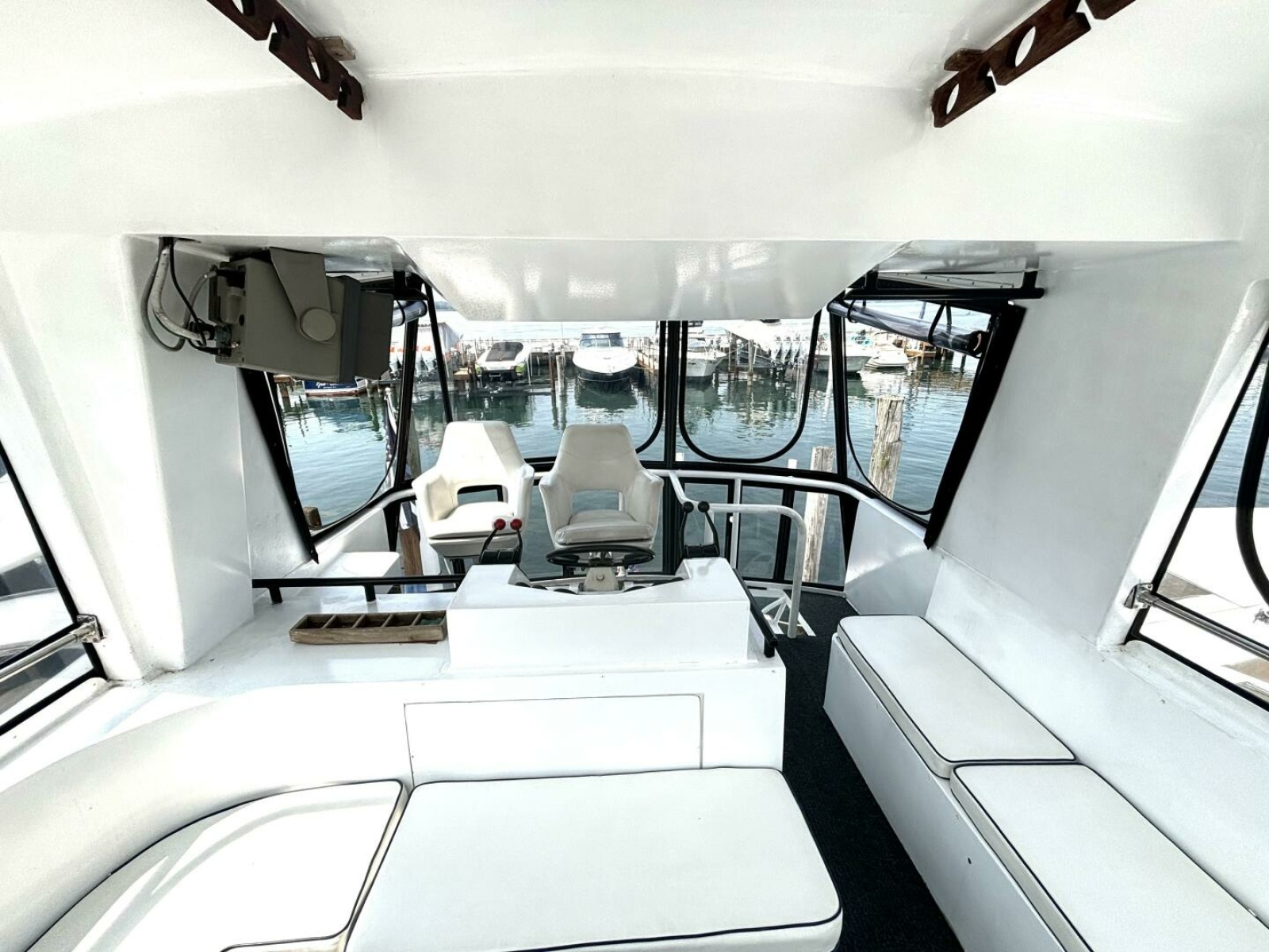 1987 Davidson 48 Sportfish 48