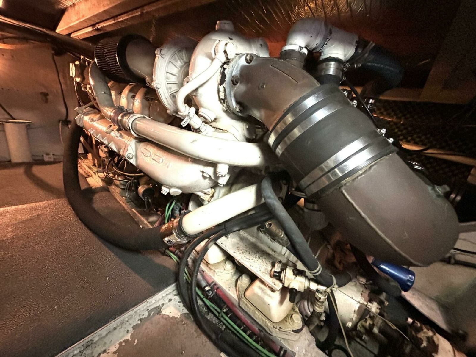1987 Davidson 48 Sportfish 48