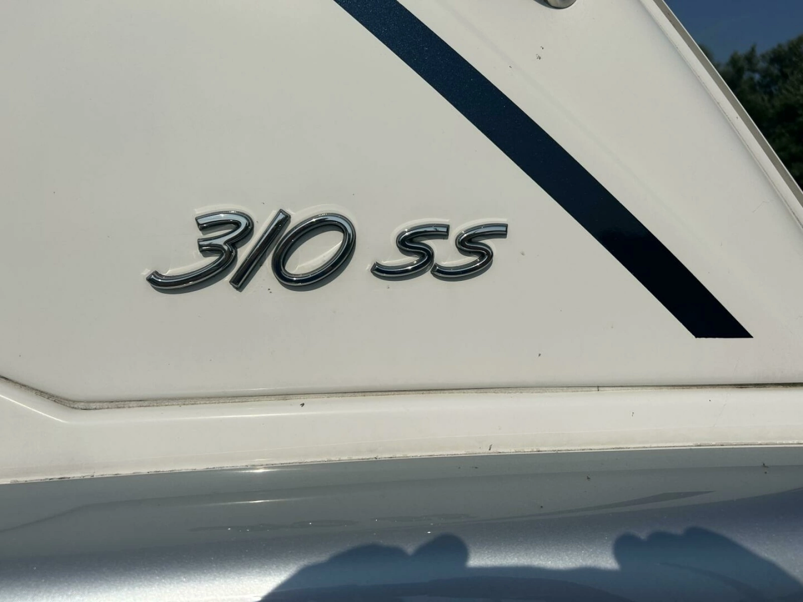 2020 Formula 310SS 31
