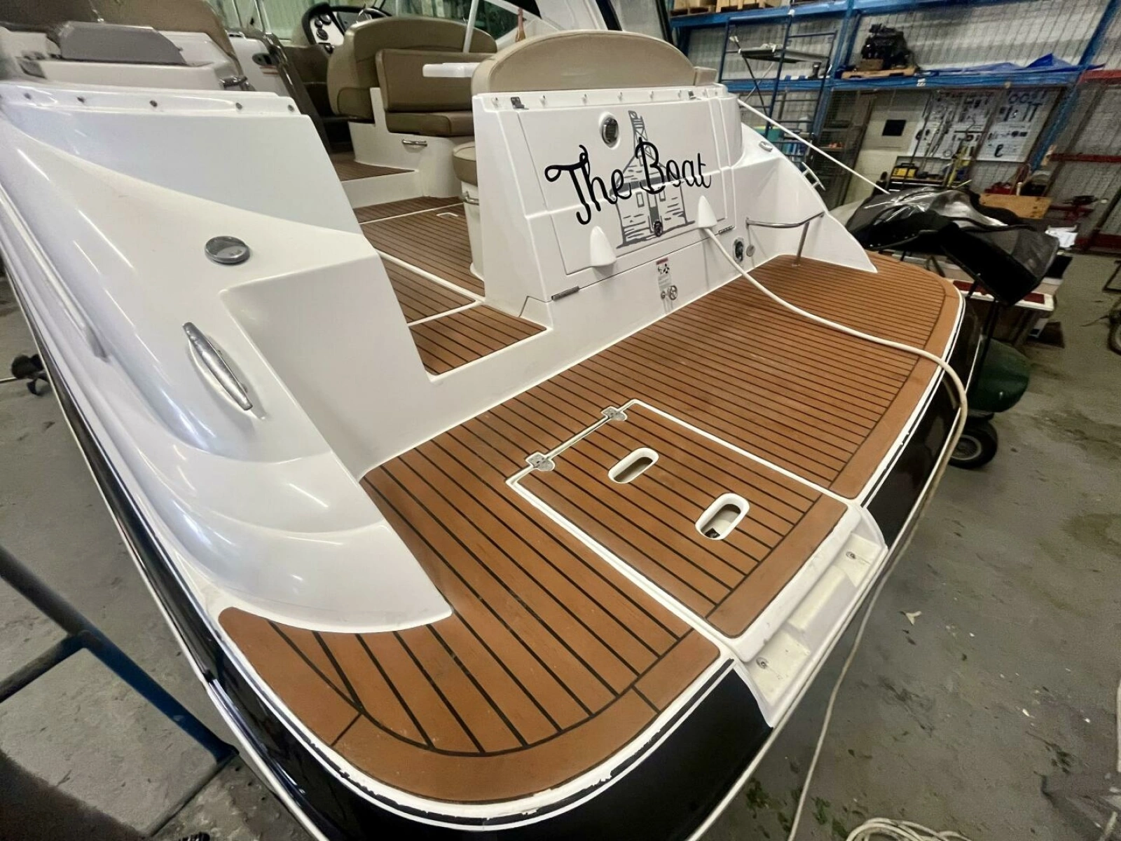 2011 Cruisers Yachts 330 Express 33