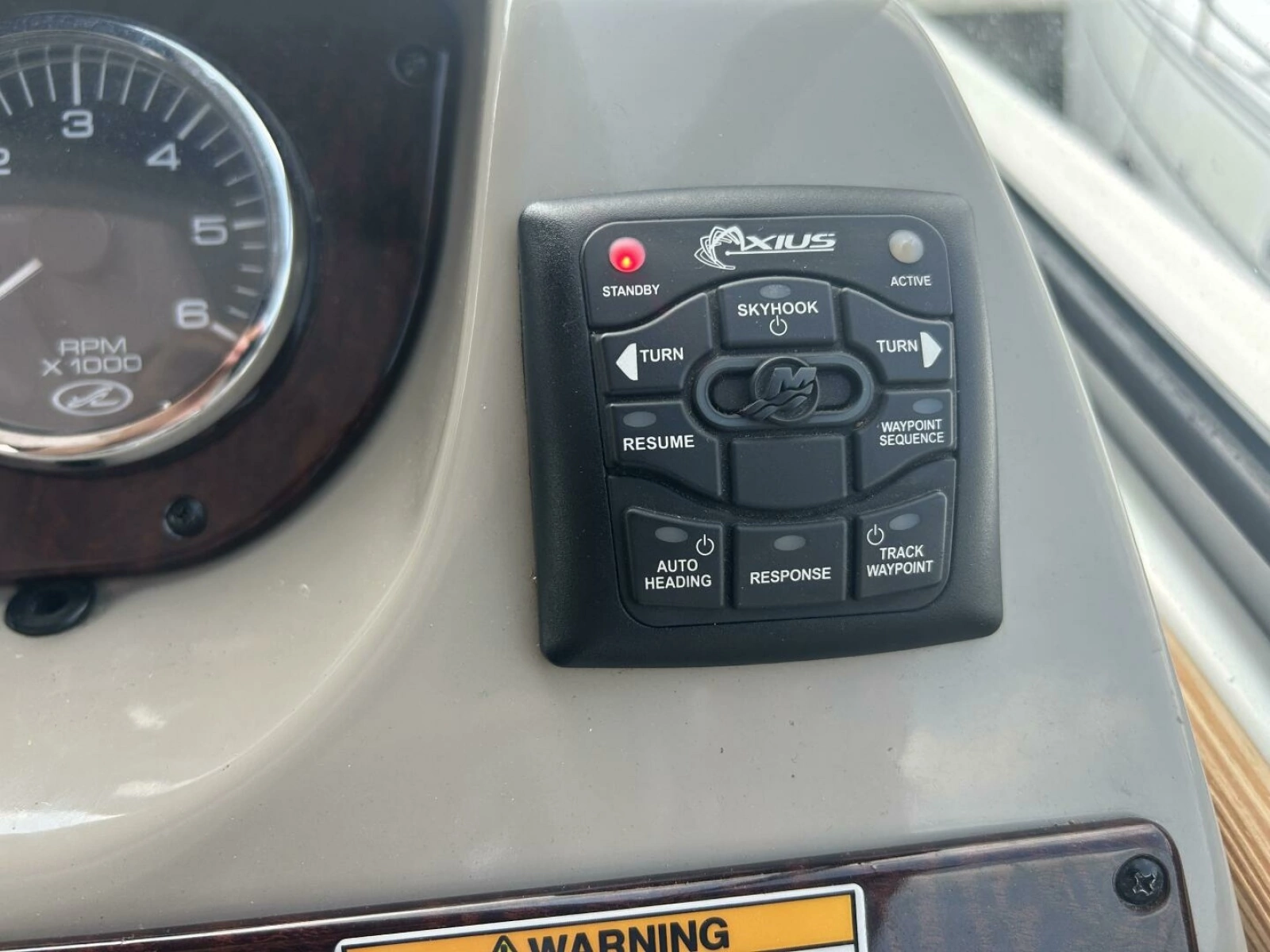 2010 Sea Ray 370 Sundancer 37