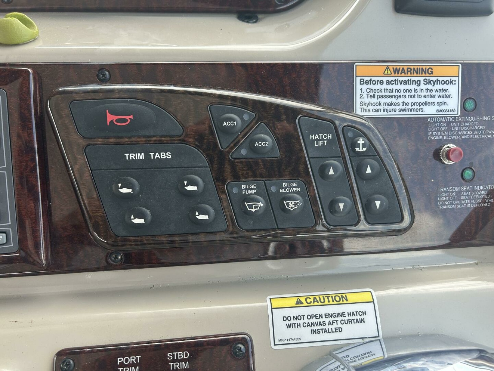 2010 Sea Ray 370 Sundancer 37